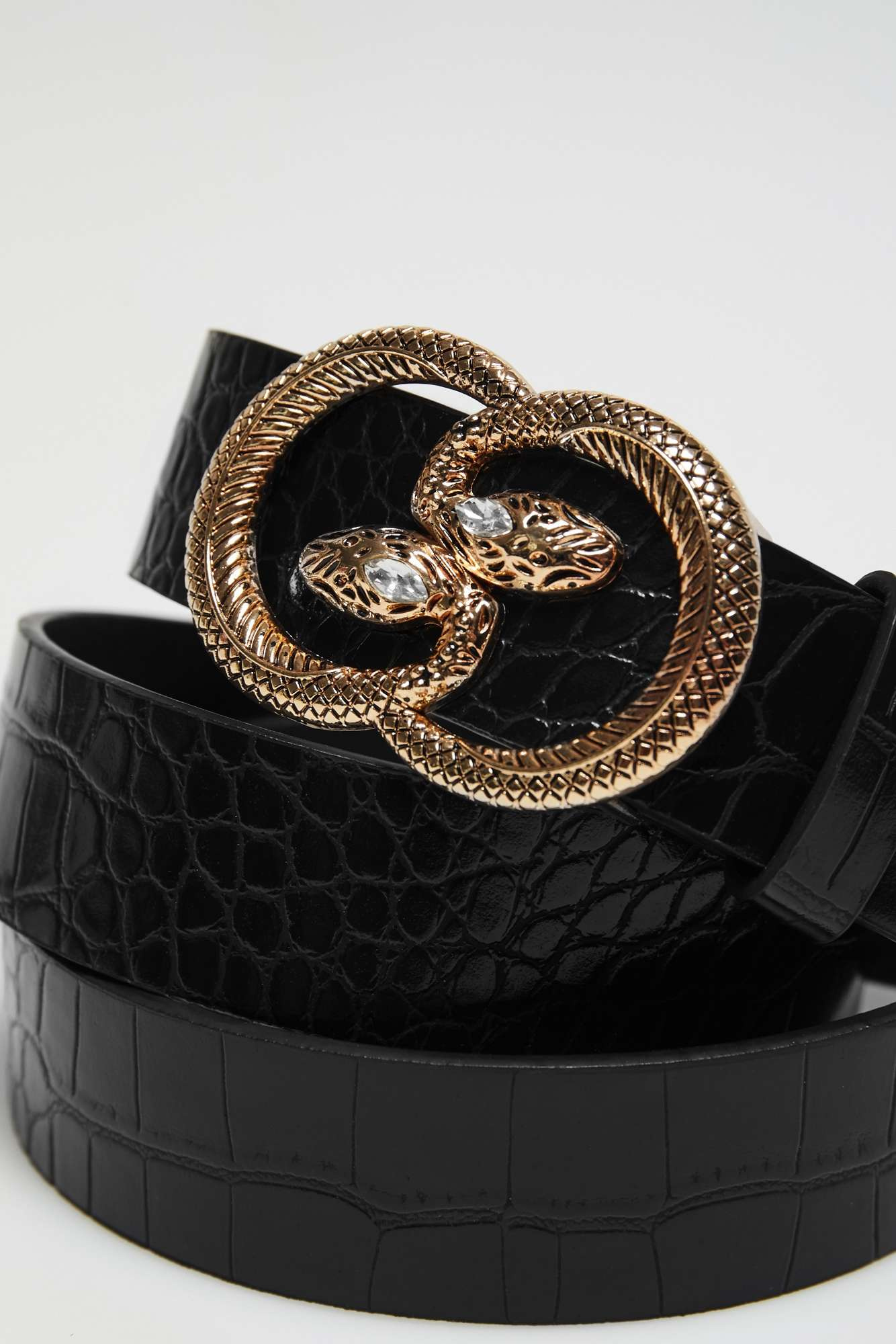 Belt with decorative buckle