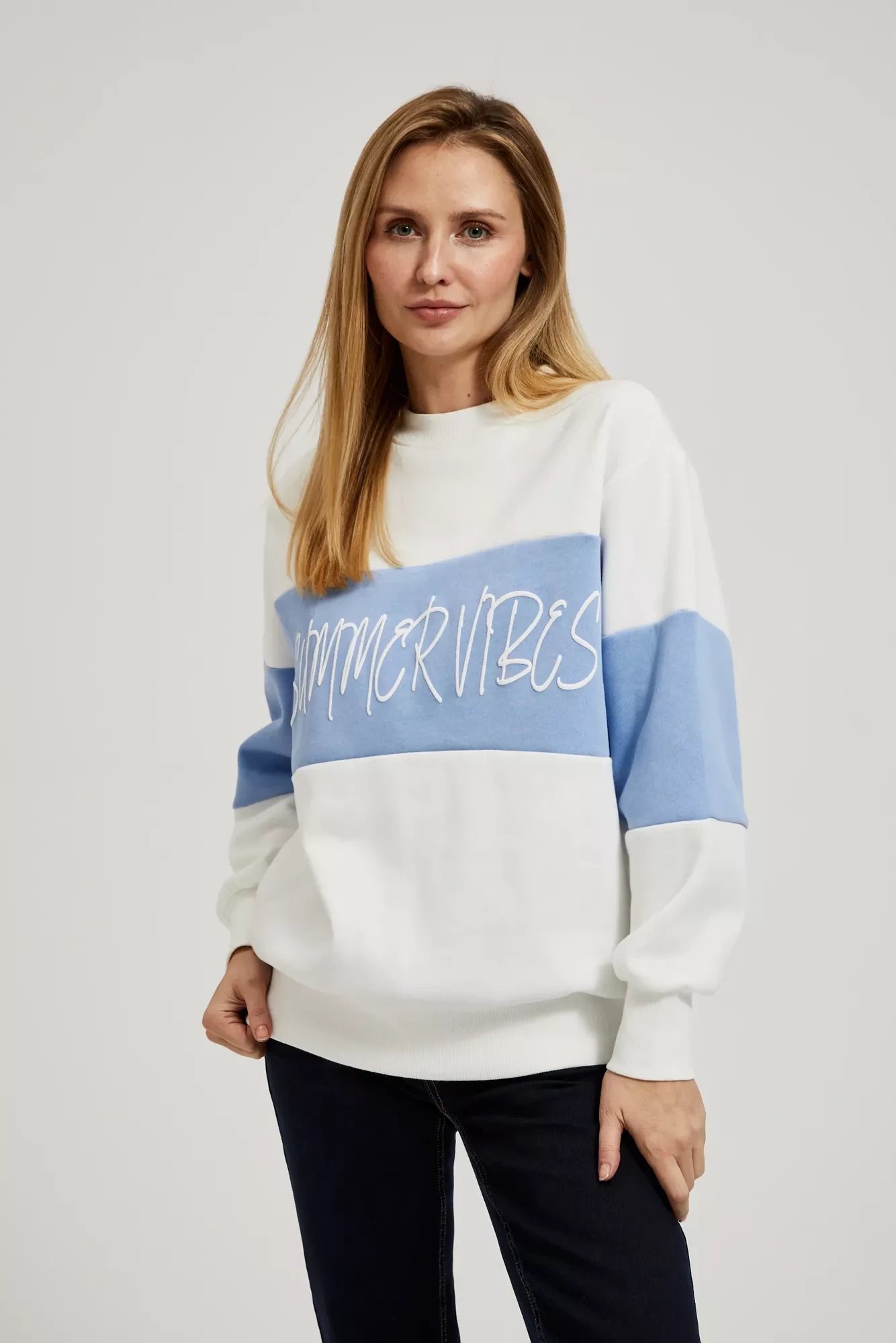 Women's sweatshirt