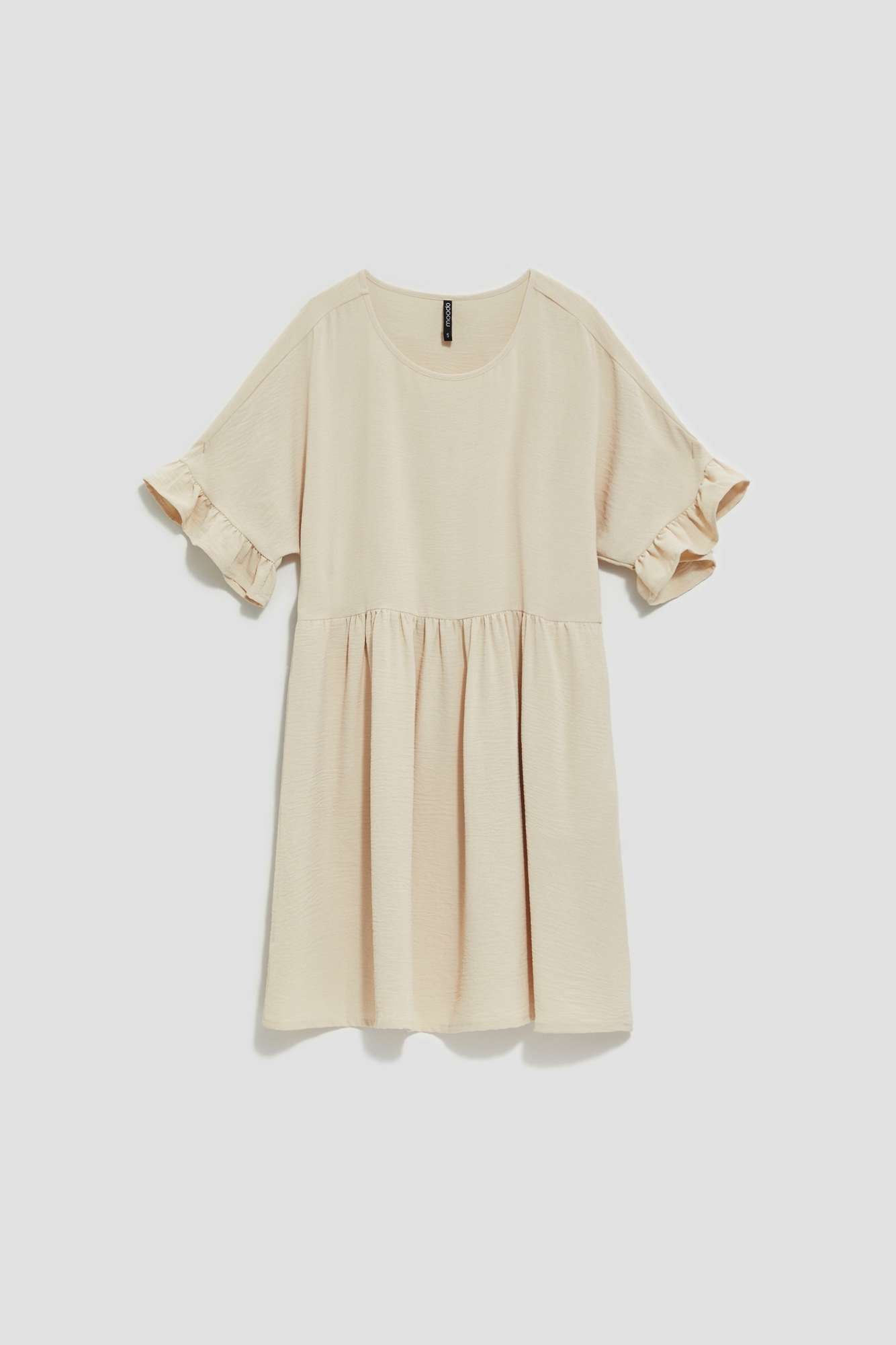 Rochie cu volane pe mâneci