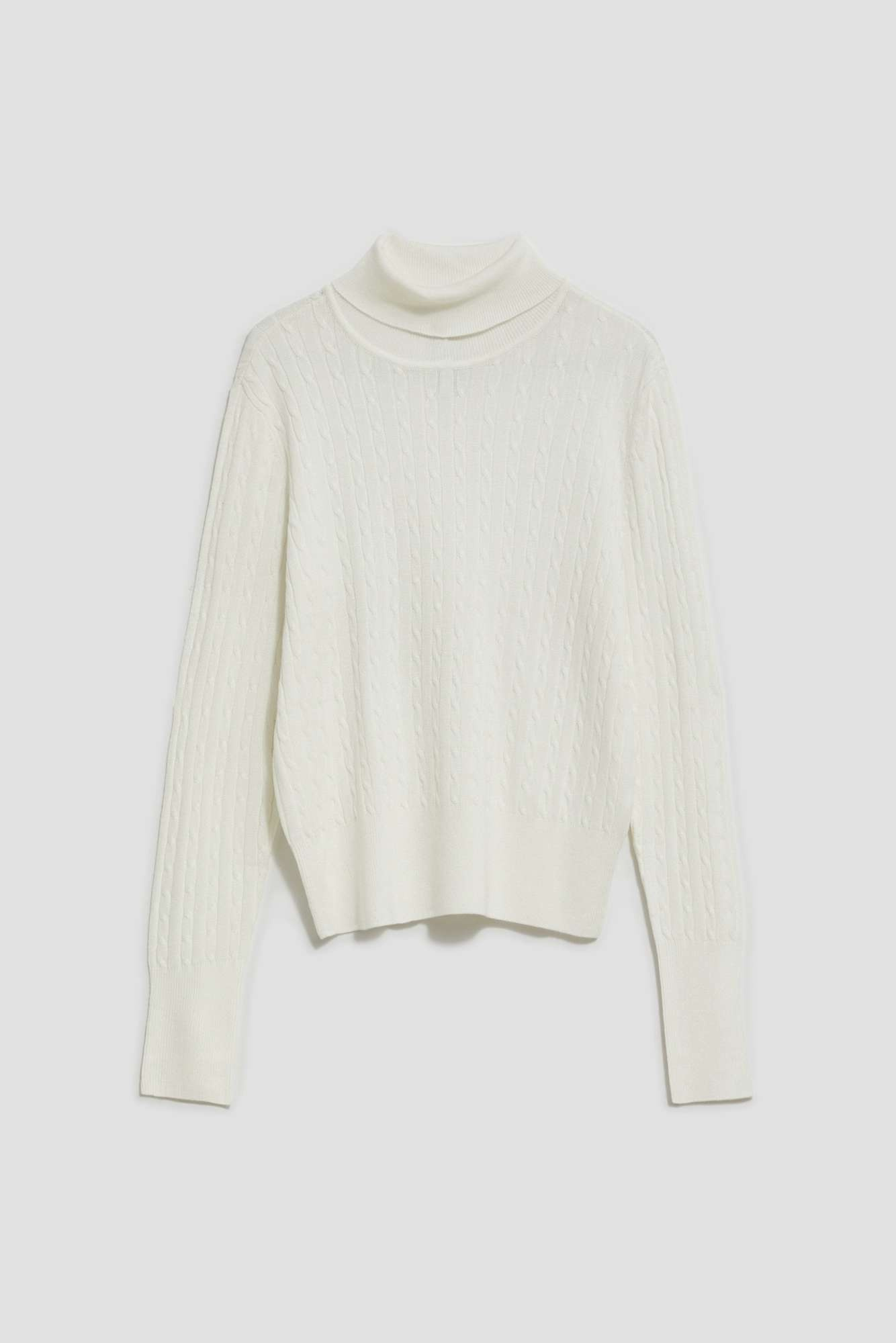 Marisse Thin Turtleneck Sweater, Pearl