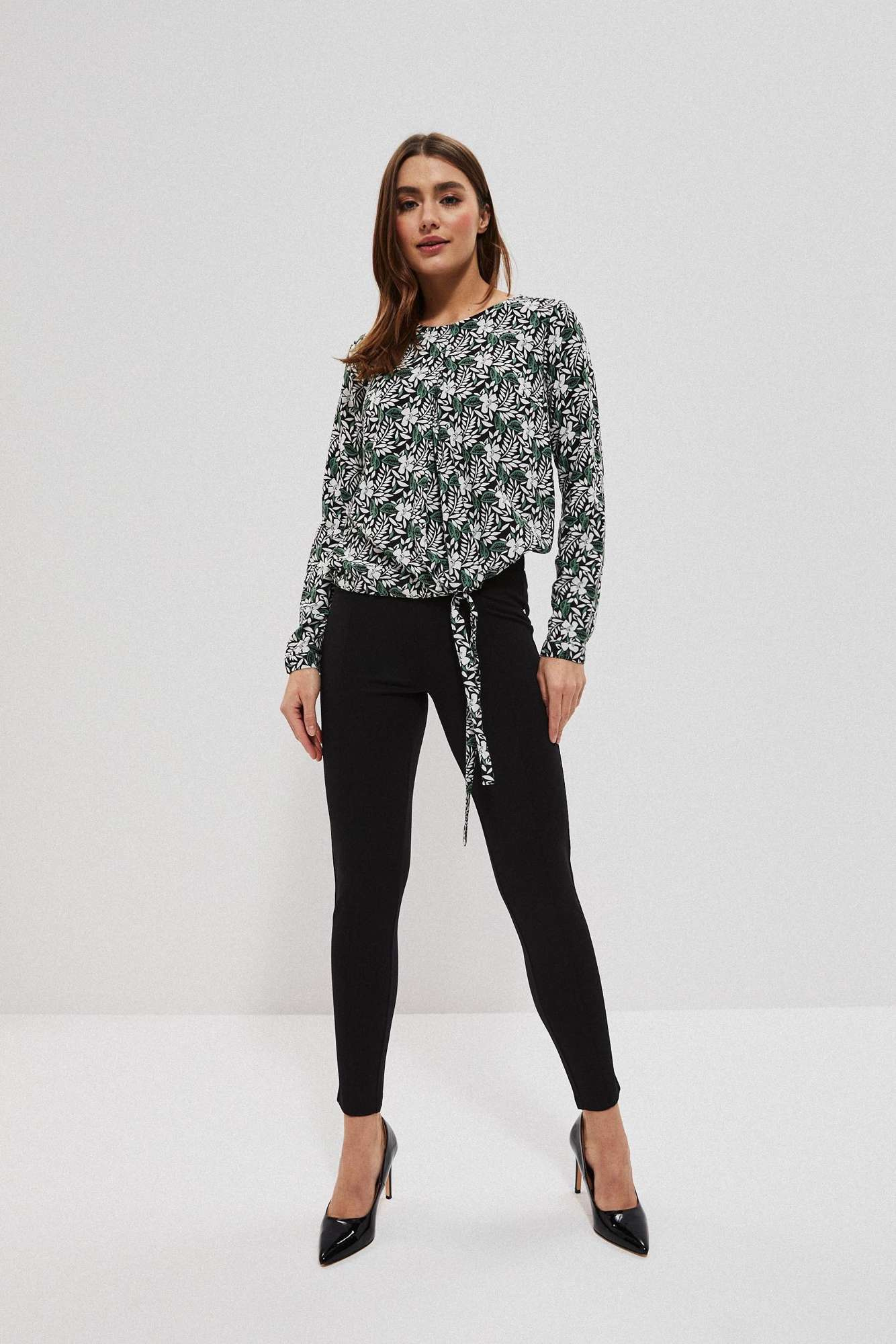 Shirt with plant print - black