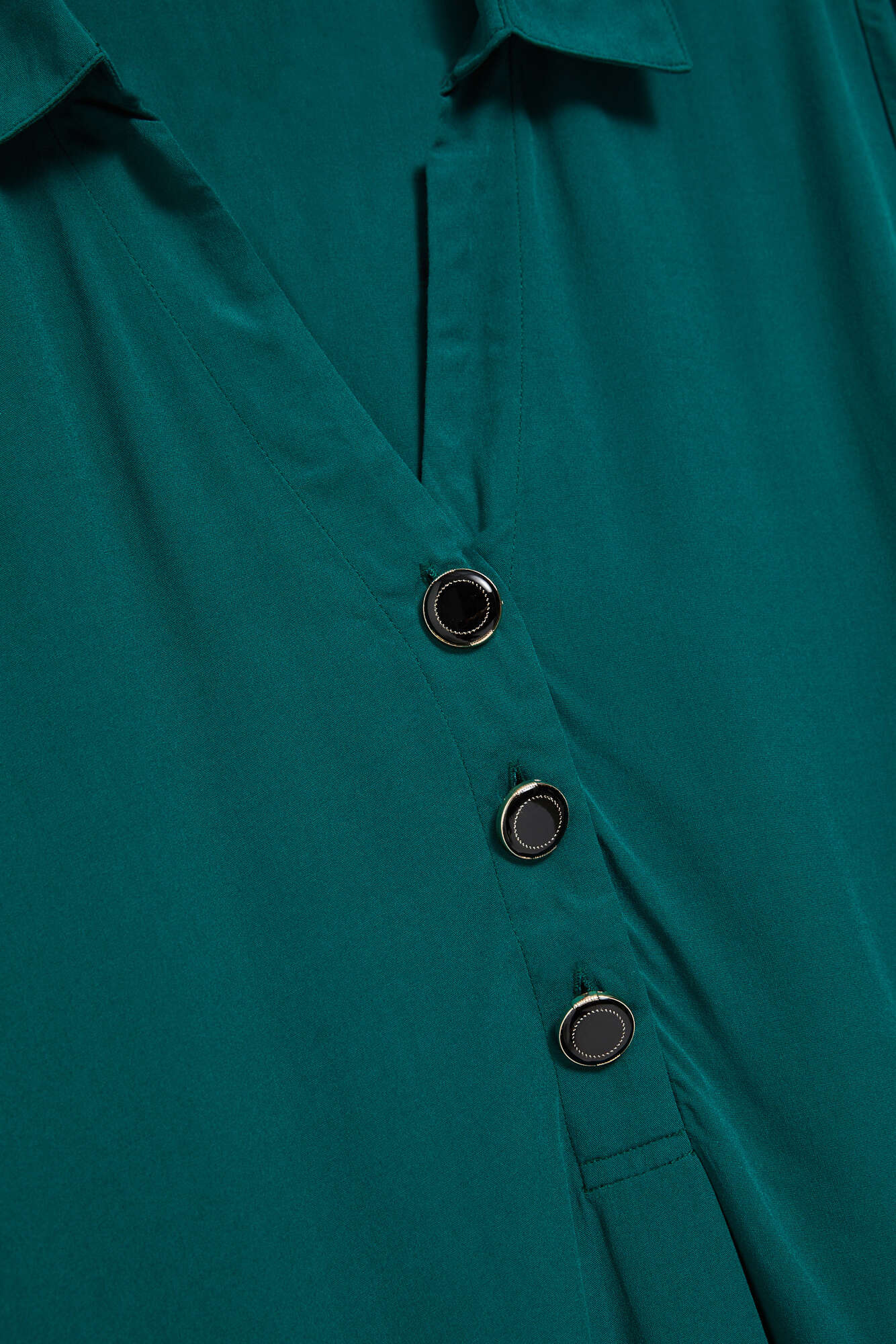 Marisse Emerald V-Neck Shirt