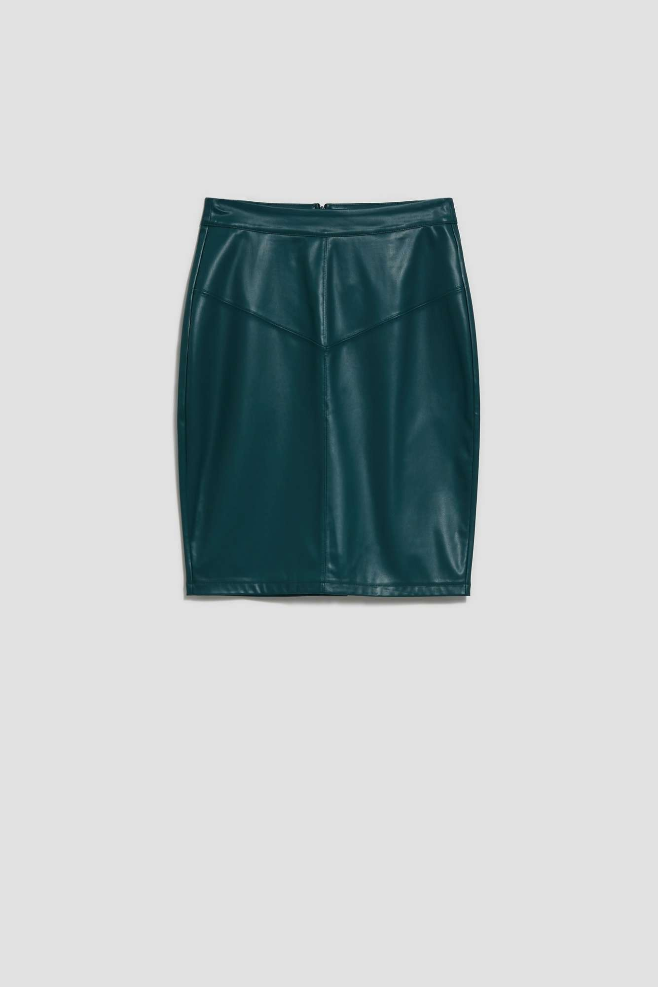 Skirt with geometric stitching