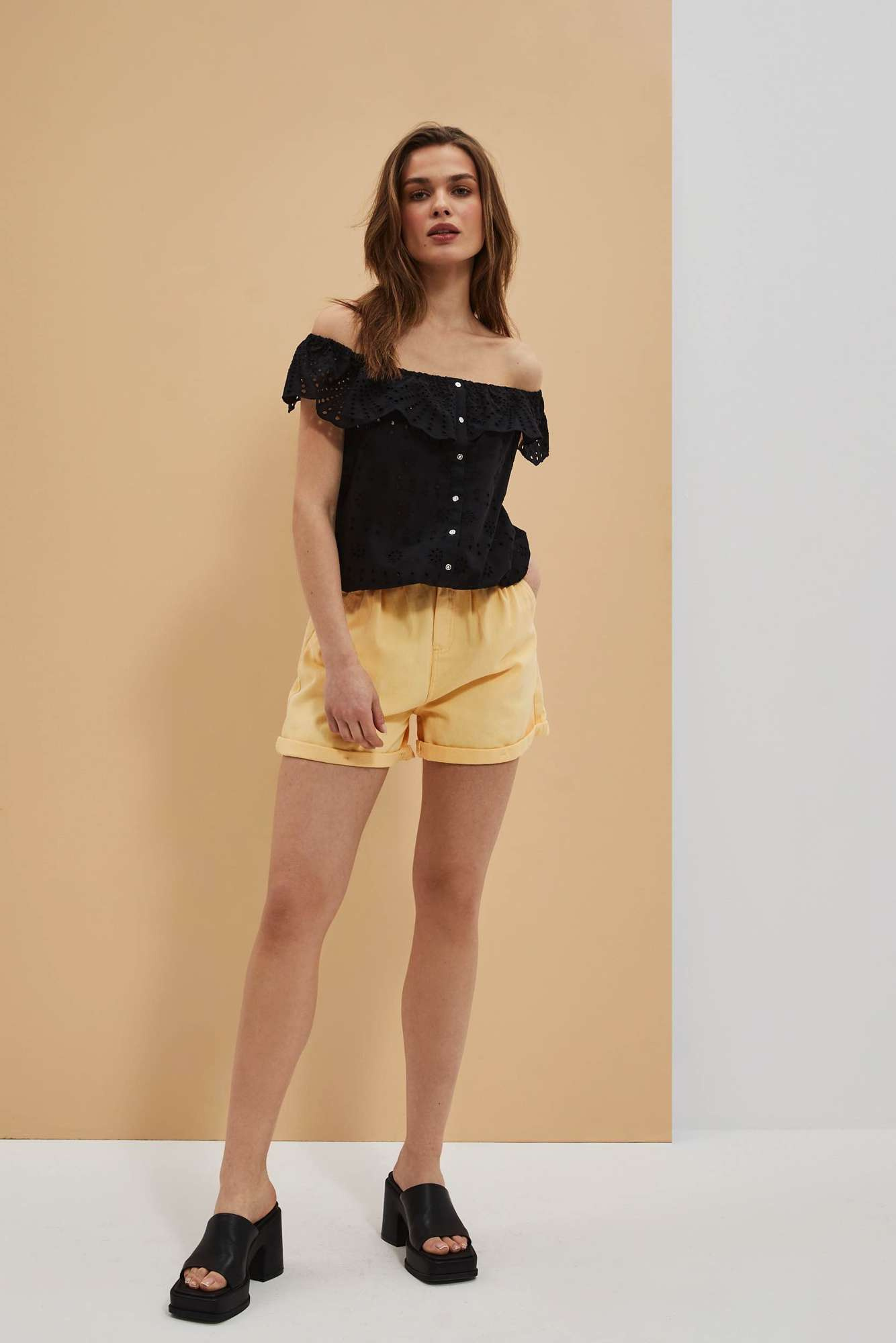 WOMEN&#039;S SHORTS L-SH-4002 VANILLA