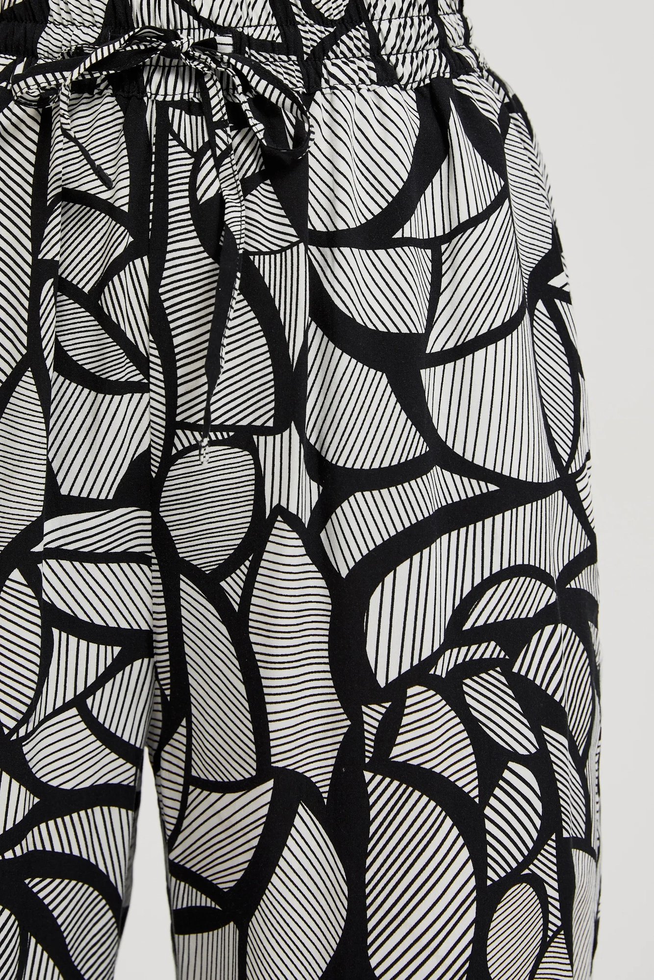 Women's trousers MOODO - black/white