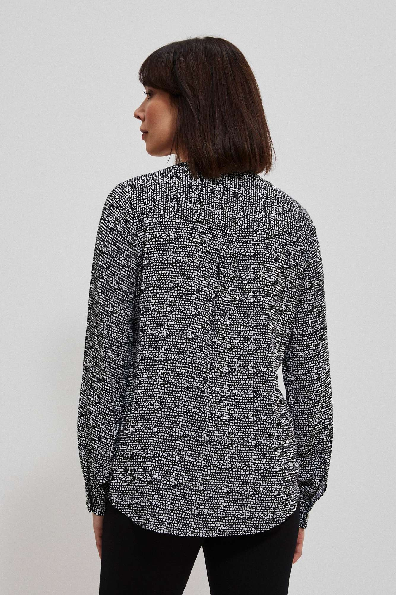 Viscose shirt with a V-neck and decorative zipper