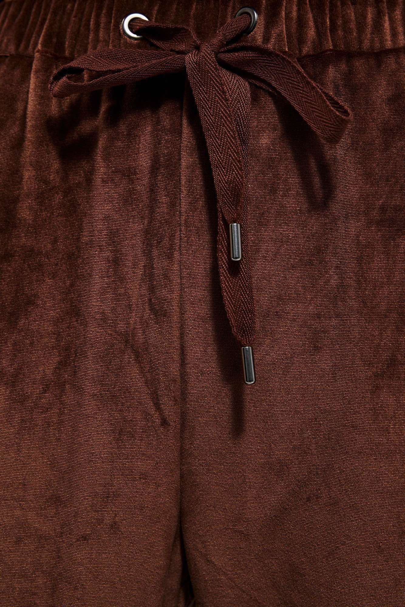 Pantaloni trening de dama, Moodo