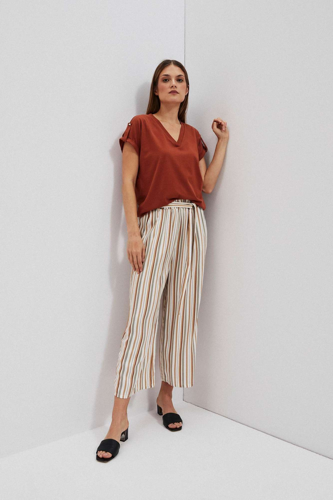 WOMEN'S T-SHIRT L-TS-4076 BROWN