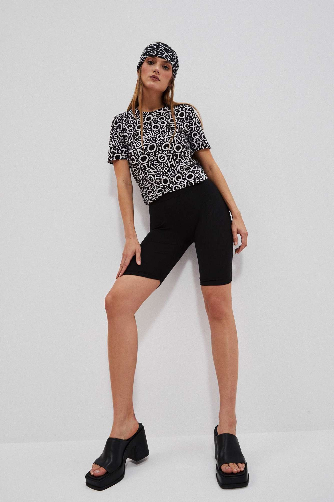 WOMEN&#039;S SHORTS L-SH-4007 BLACK