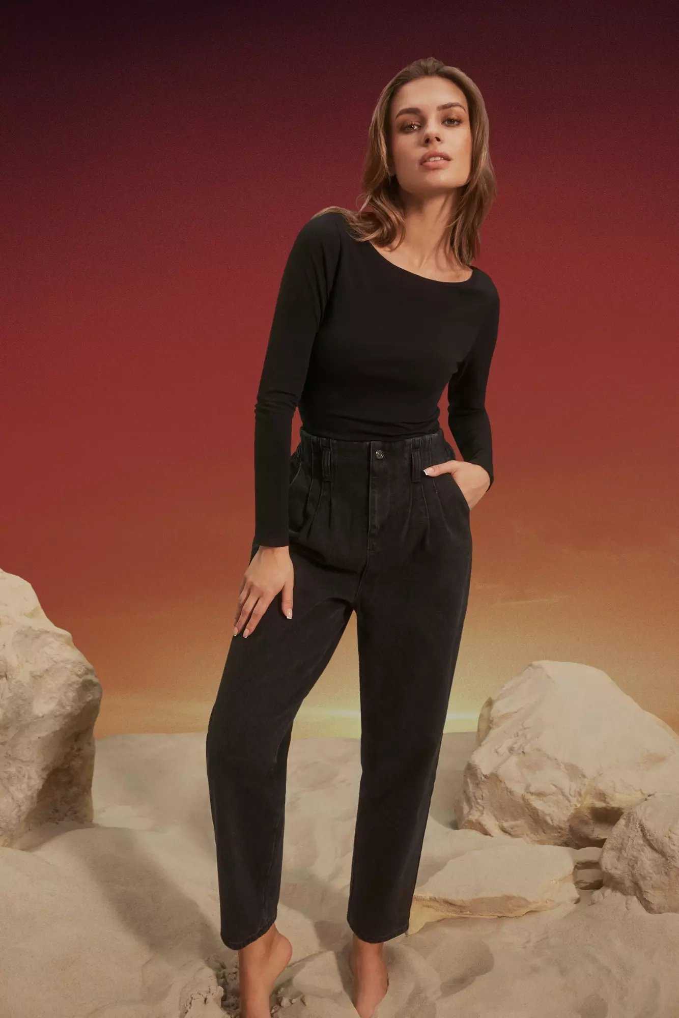 Jeans with elastic waistband