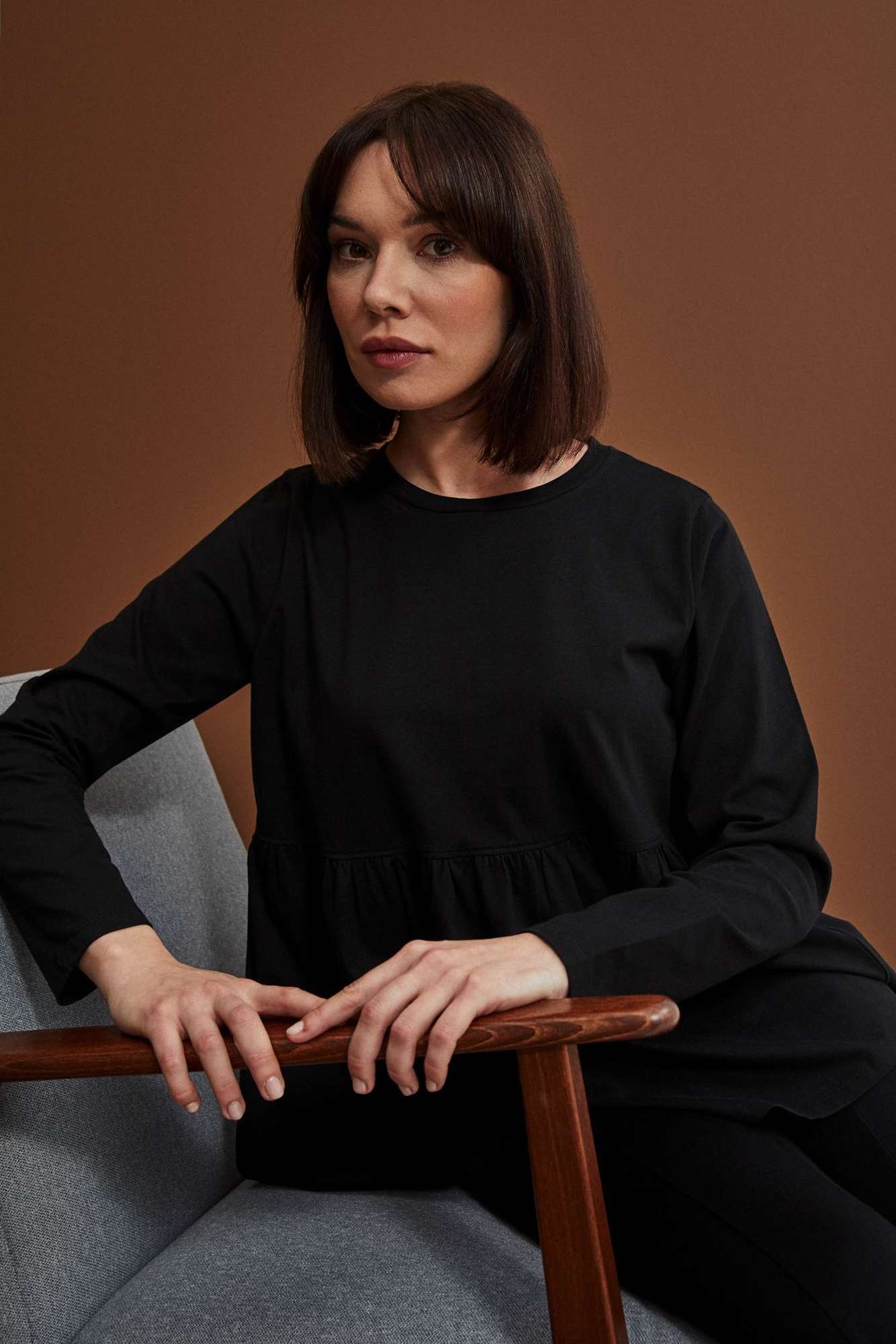 Cotton blouse with ruffles