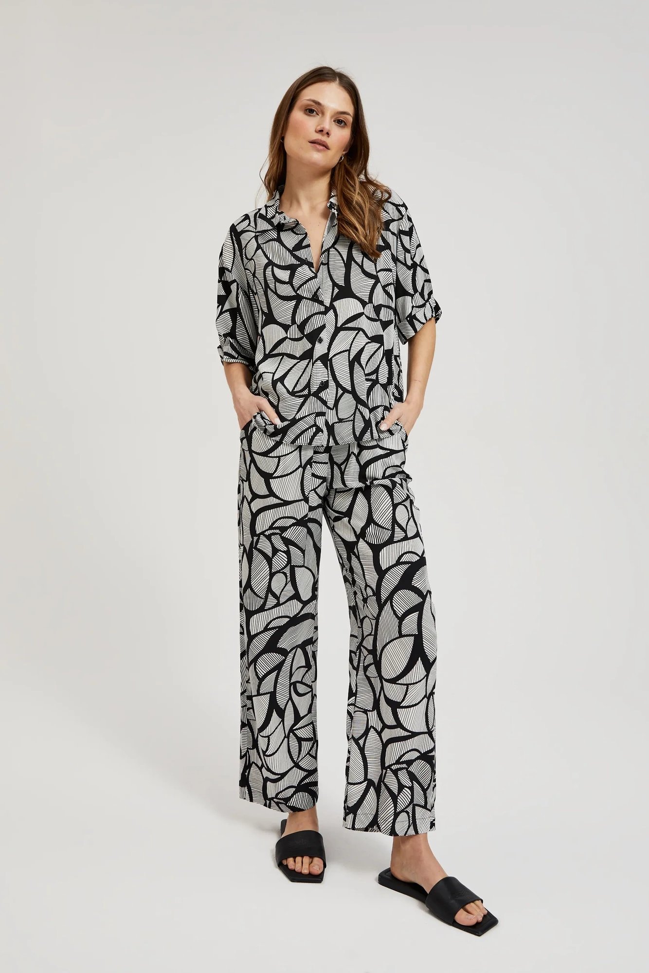 Women's trousers MOODO - black/white