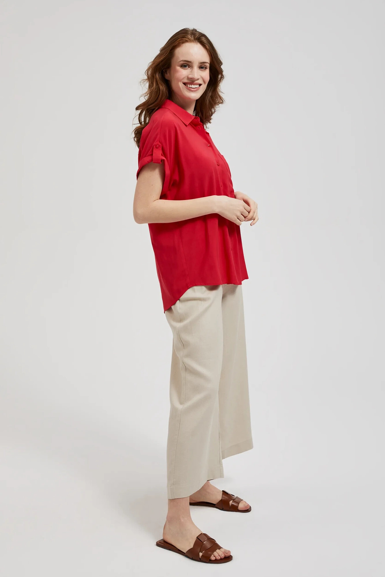 Women's shirt with pocket MOODO - red