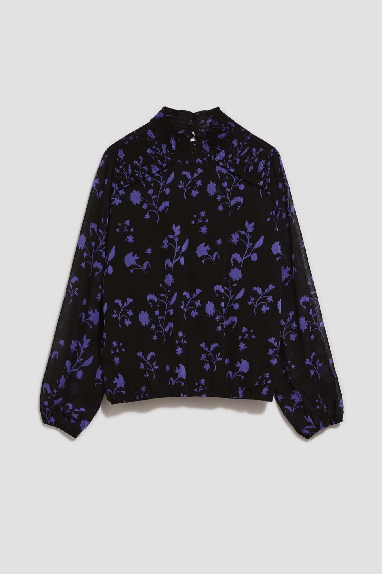 Shirt with floral pattern