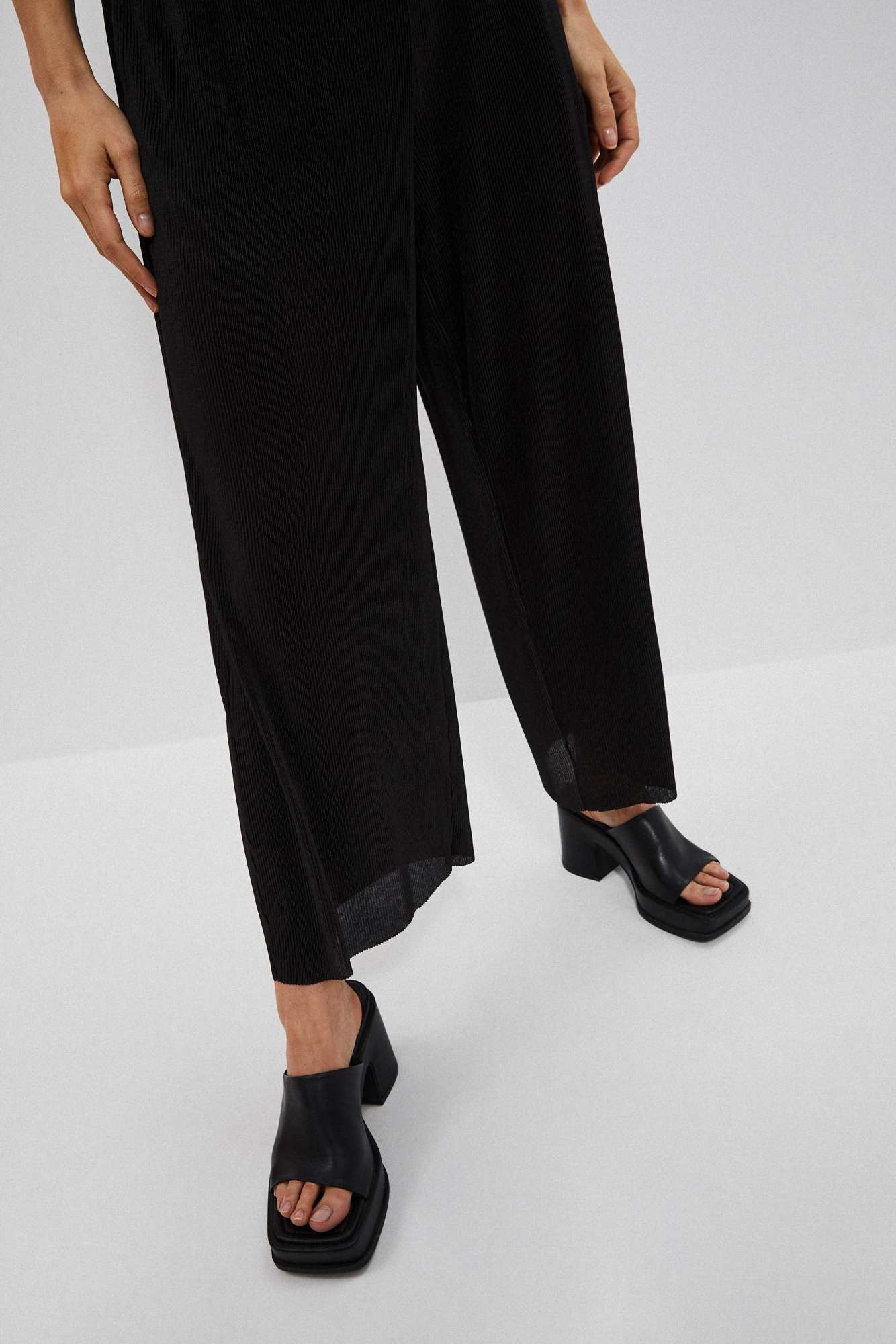 Marisse Women's Trousers L-Sp-4021 Black