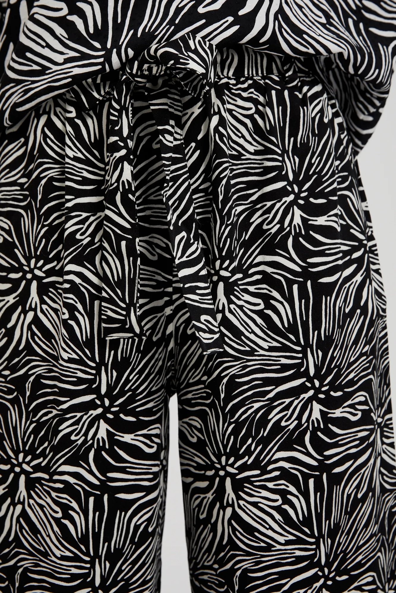 Marisse Women's Trousers L-Sp-4338 Black