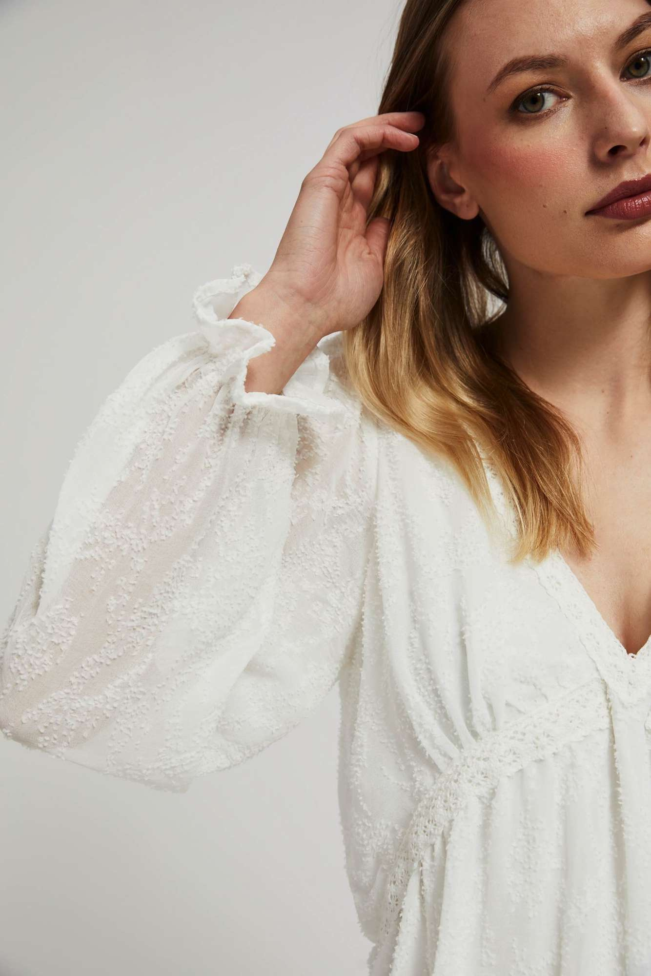 Shirts with fluffy sleeves