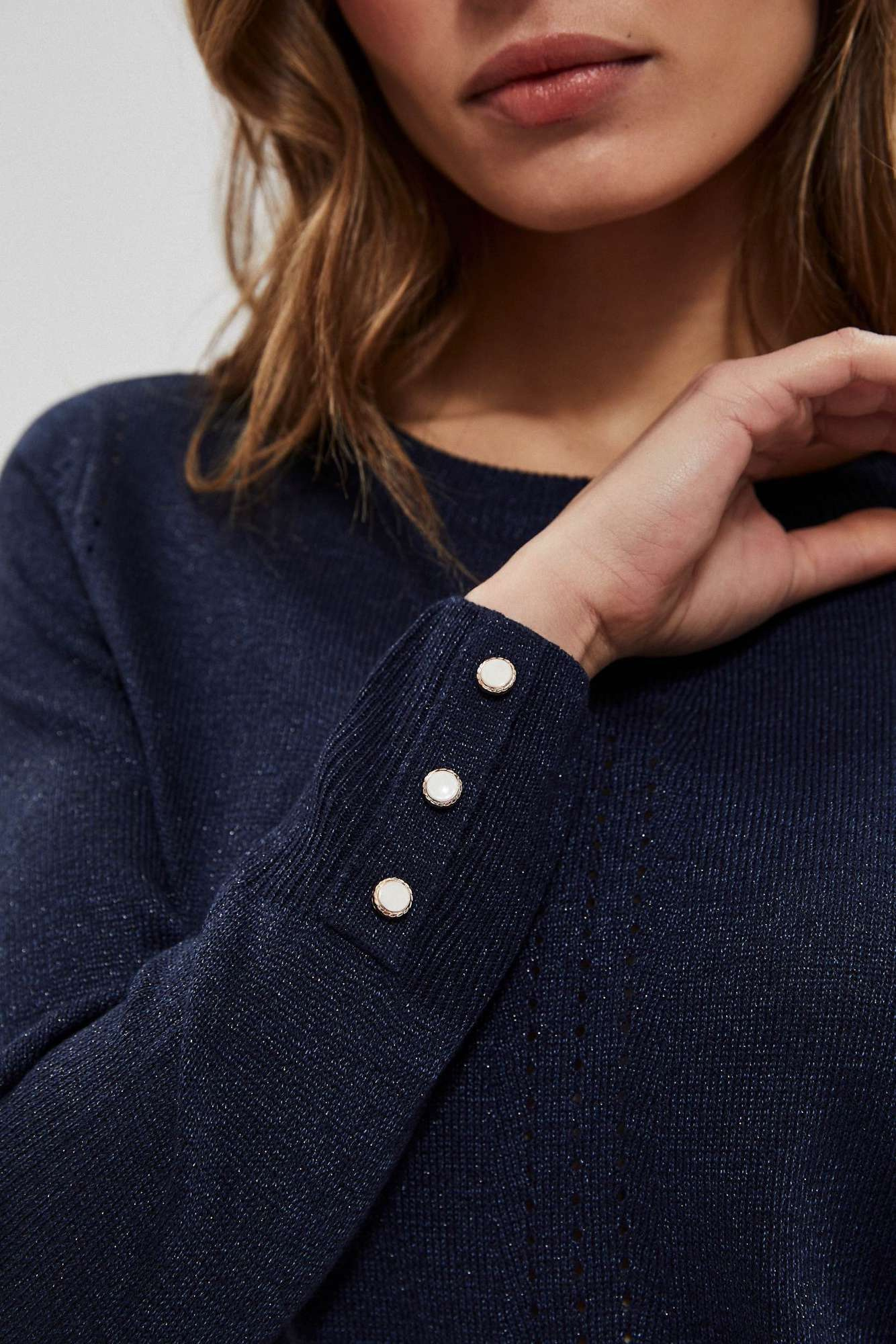 Pulover cu fir metalic