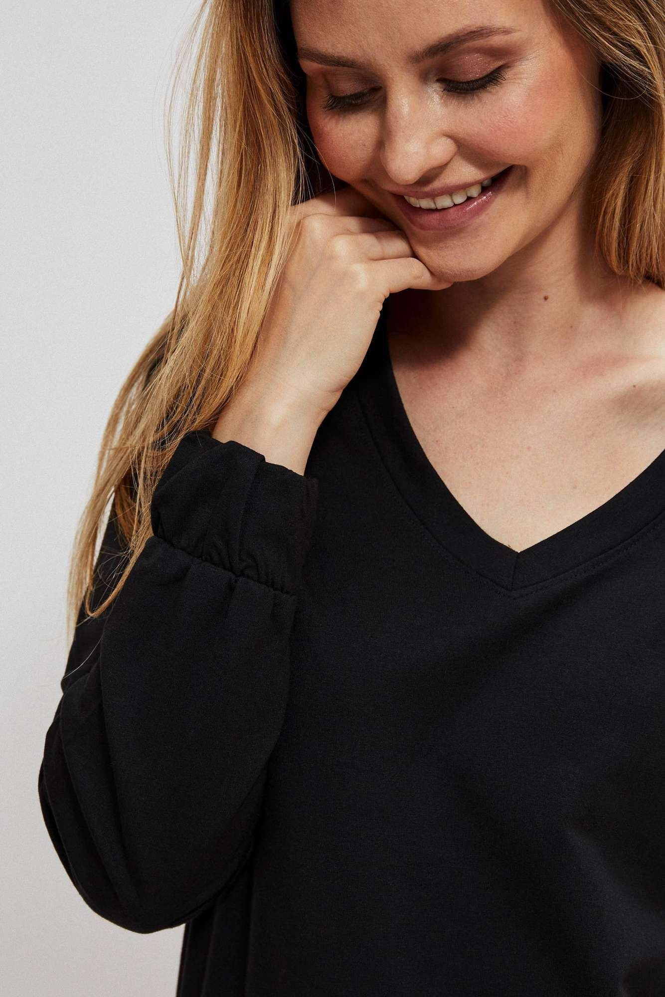 V-neck sweatshirt