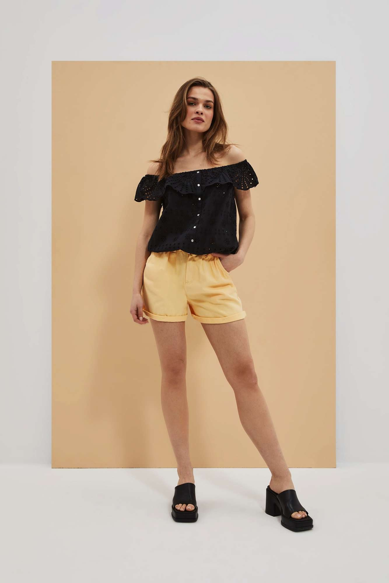 WOMEN&#039;S SHORTS L-SH-4002 VANILLA