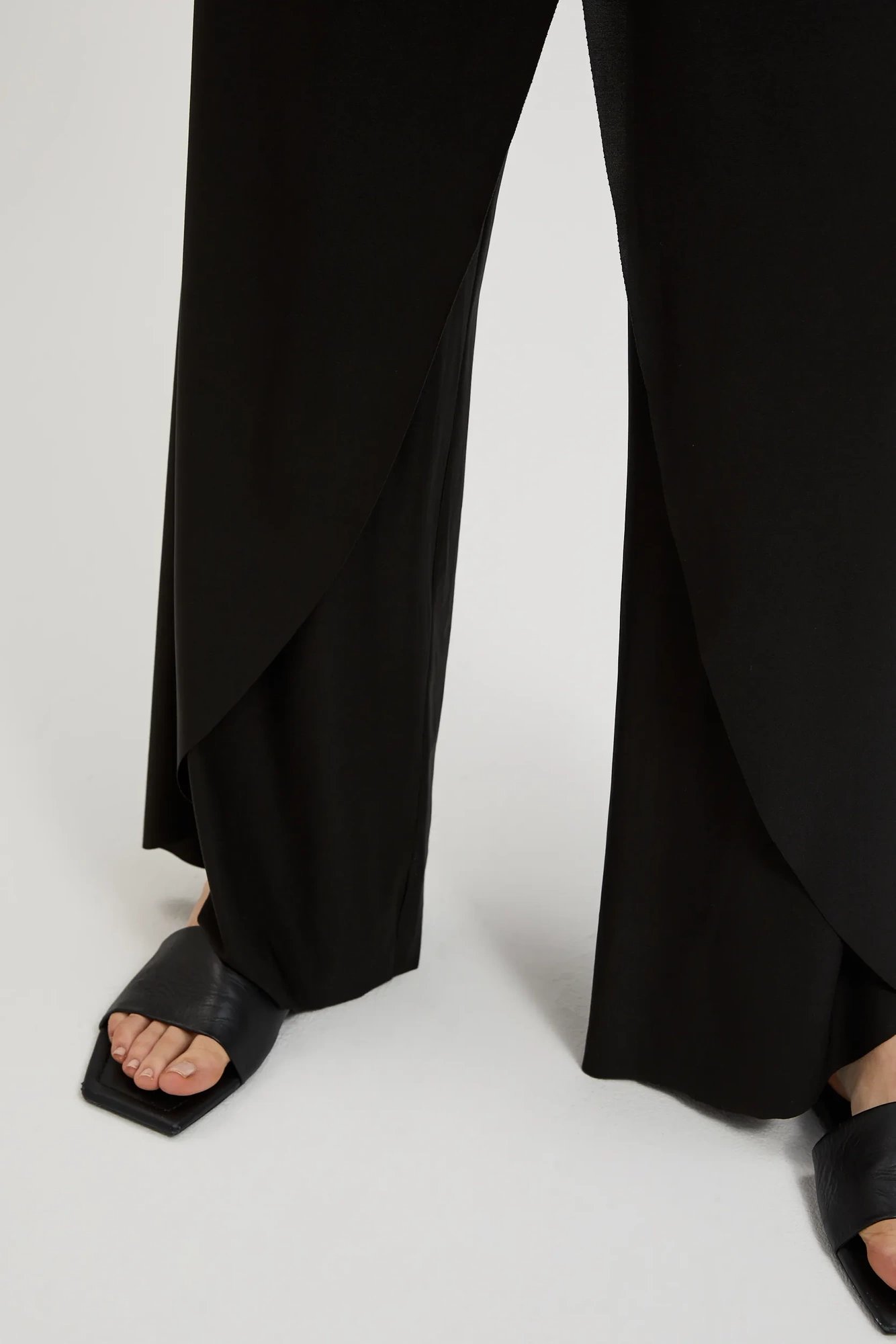 Women's summer trousers MOODO - black