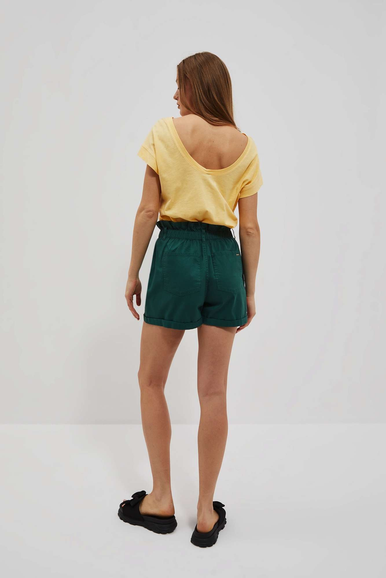 WOMEN&#039;S SHORTS L-SH-4010 PALM LEAF