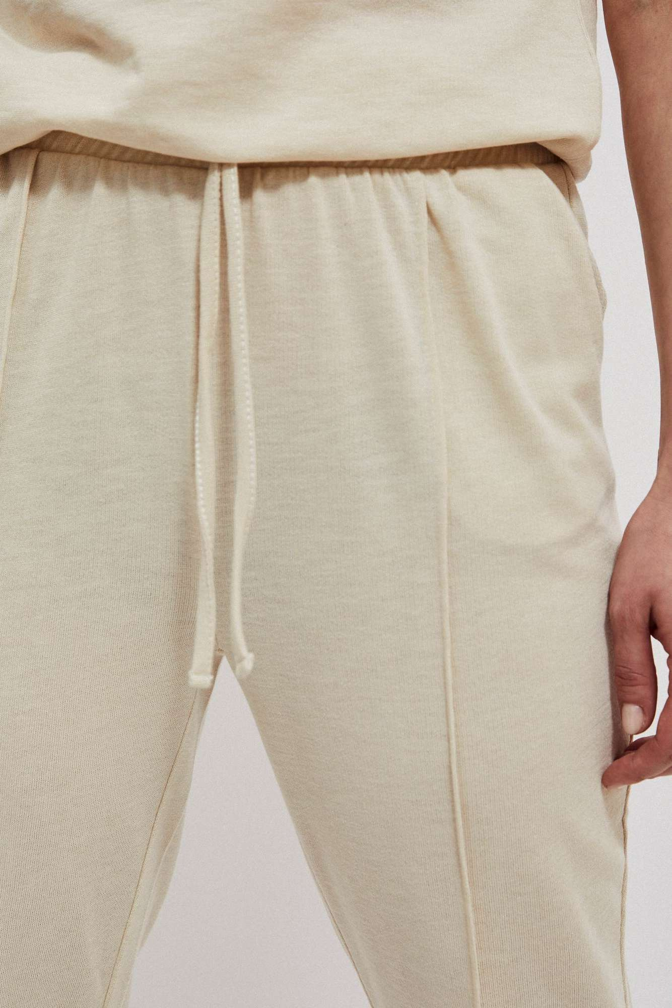 Sweatpants with ties