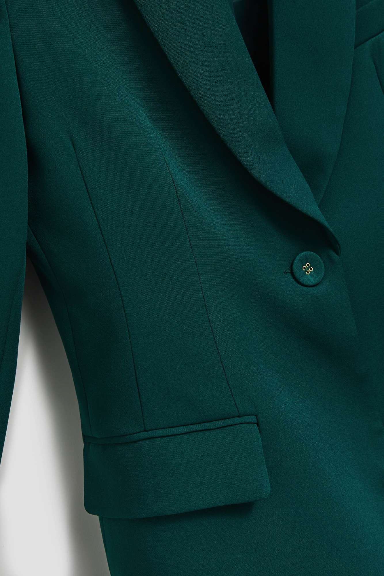 Single-breasted jacket