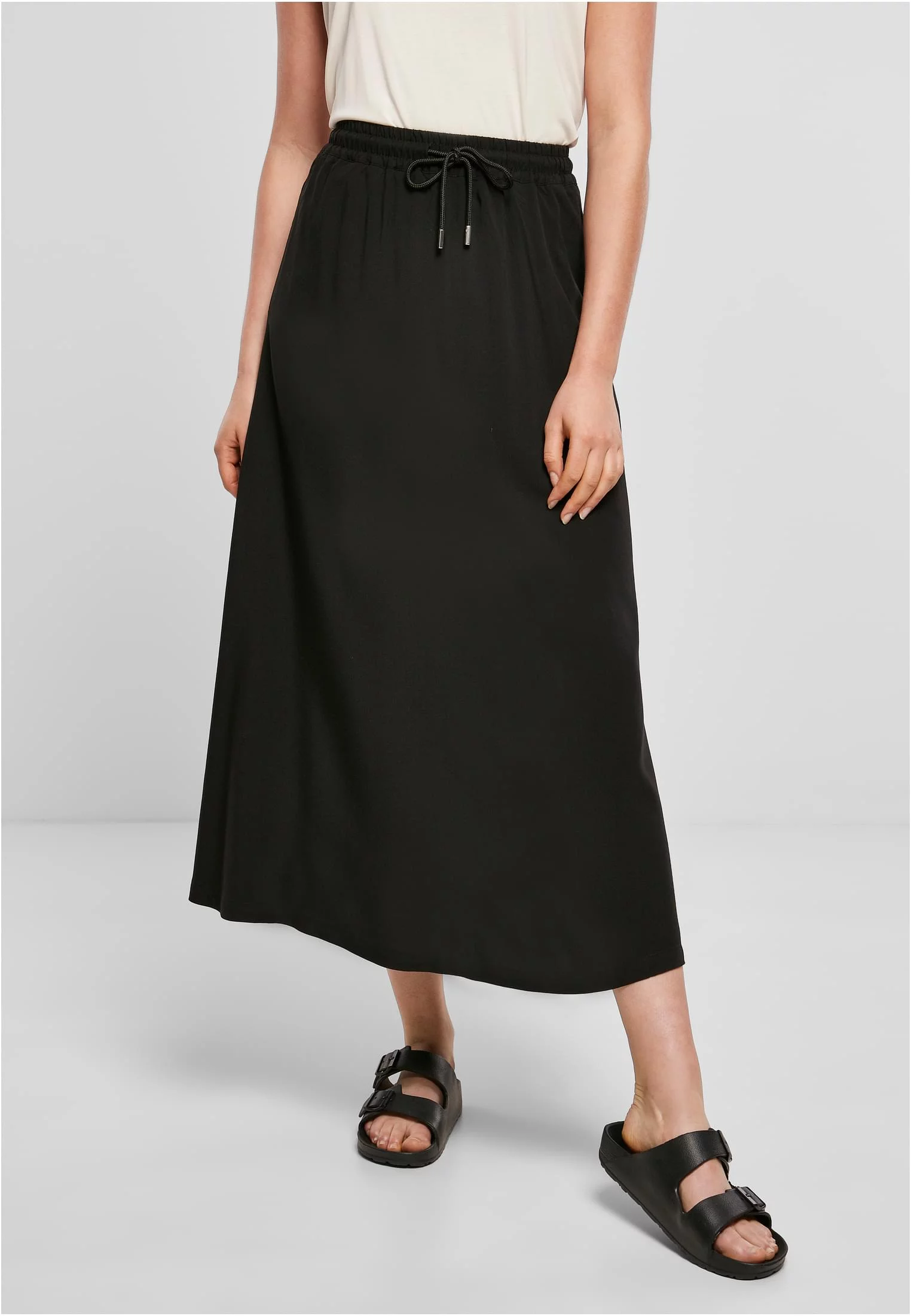 Women&#039;s viscose midi skirt black