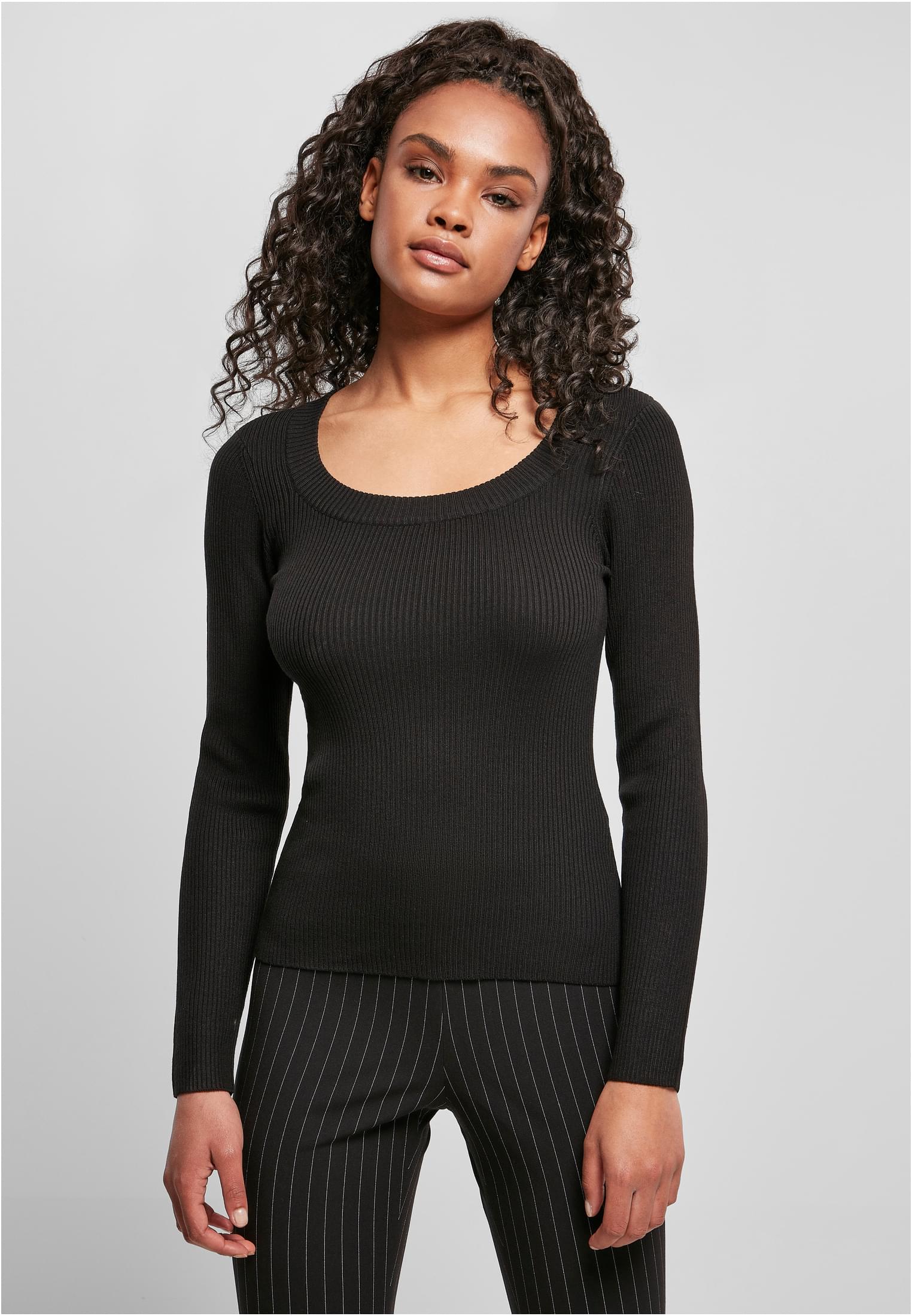 Women&#039;s sweater with a wide neckline, black