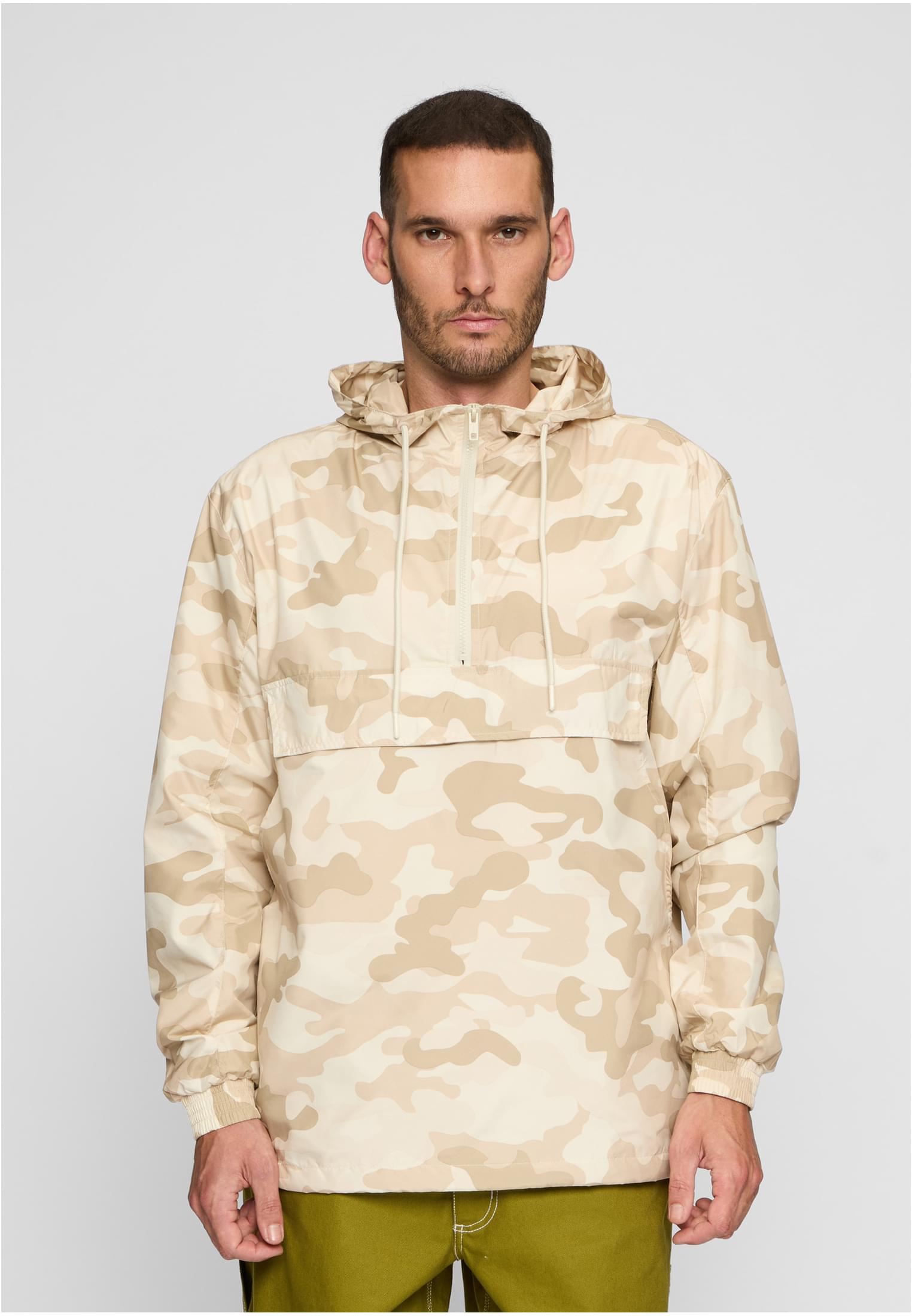 Camo Pull Over Windbreaker Sandcamo