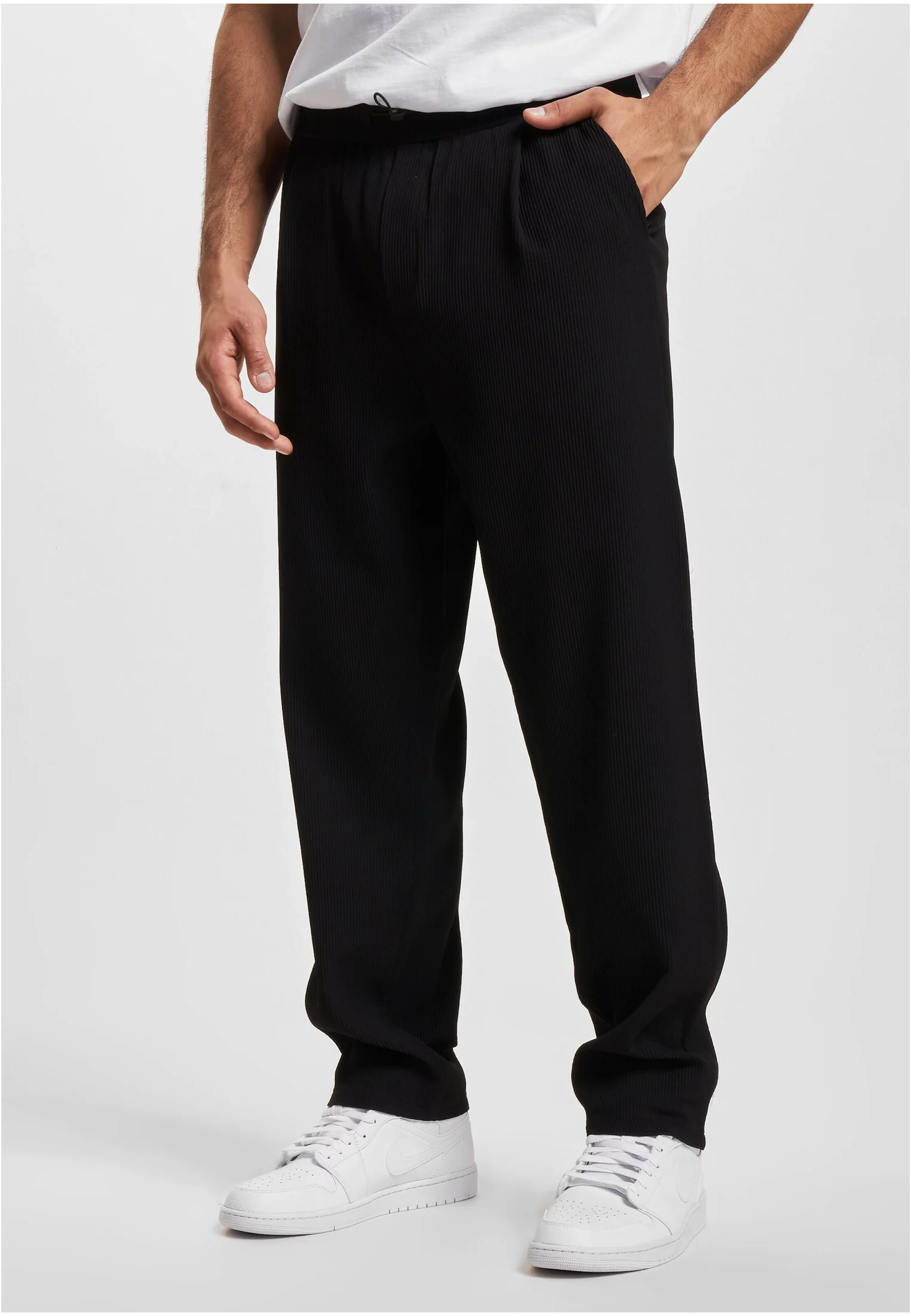 Pantaloni eleganți bărbătești Fine