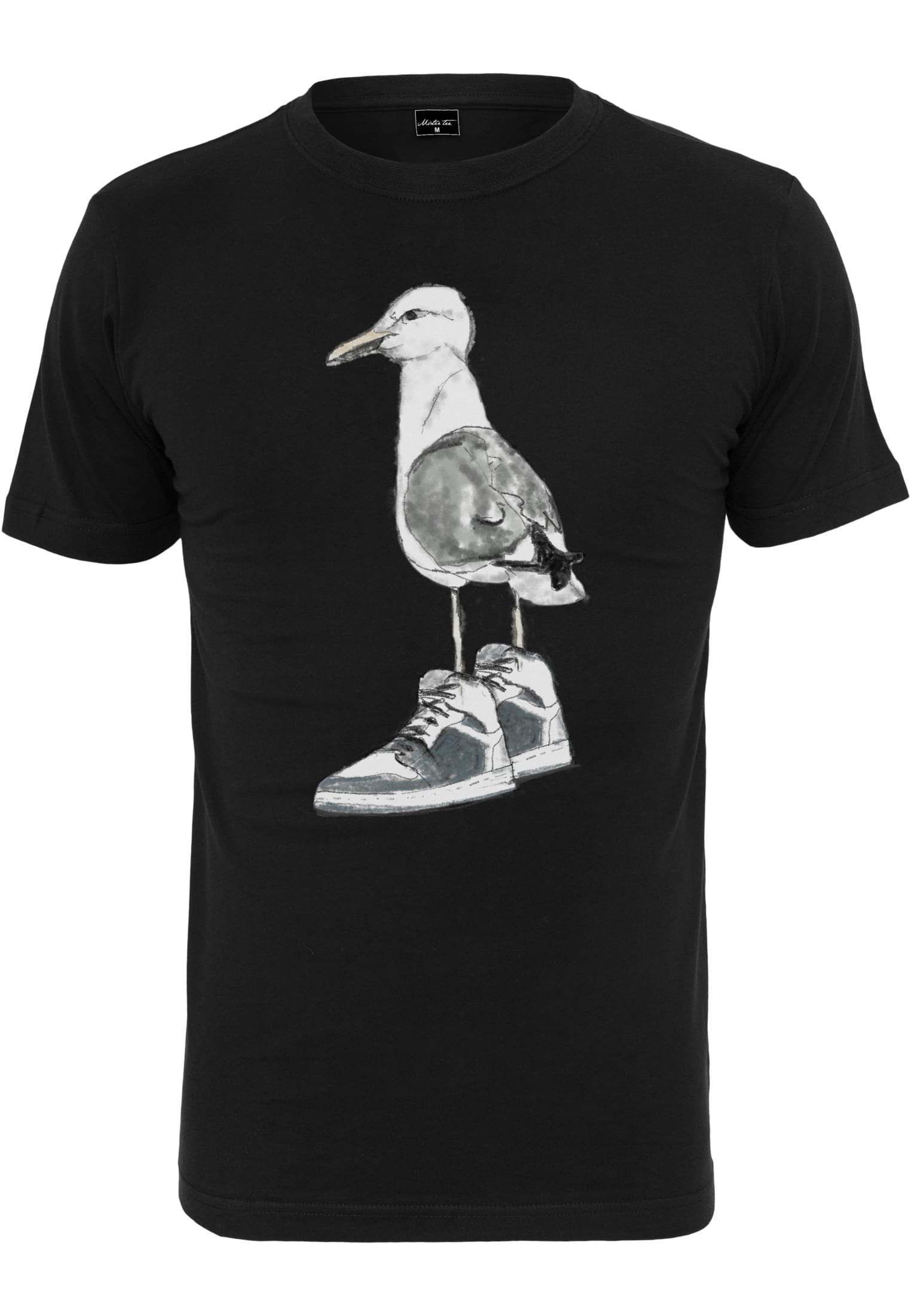 Black T-shirt Seagull Sneakers