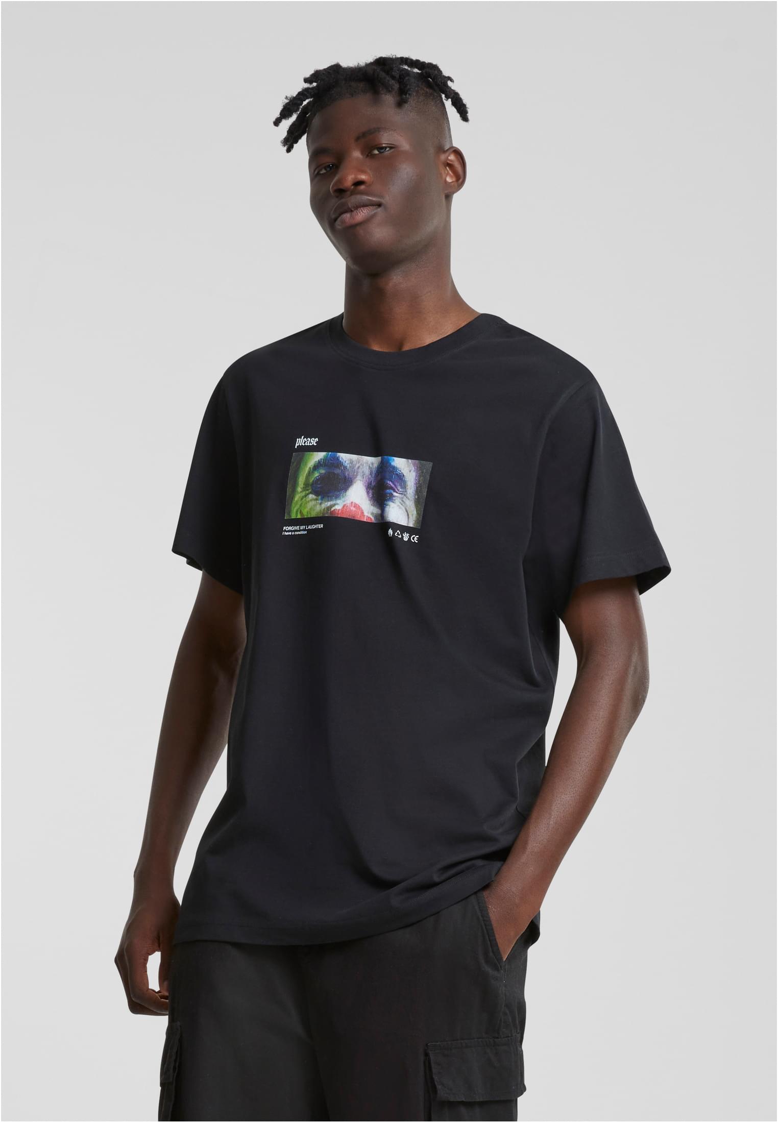 Please black t-shirt