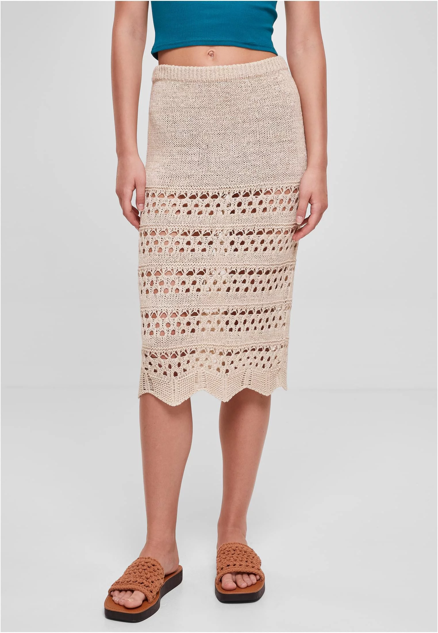 Women&#039;s 3/4 crochet knitted skirt made of soft grass