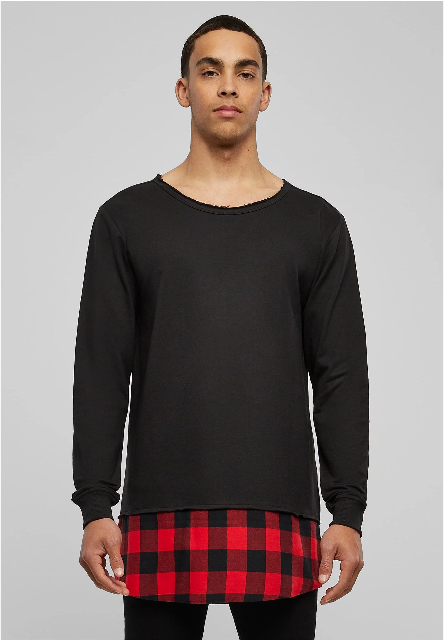 Long Flanell Bottom Open Edge Crewneck blk / blk / rosu