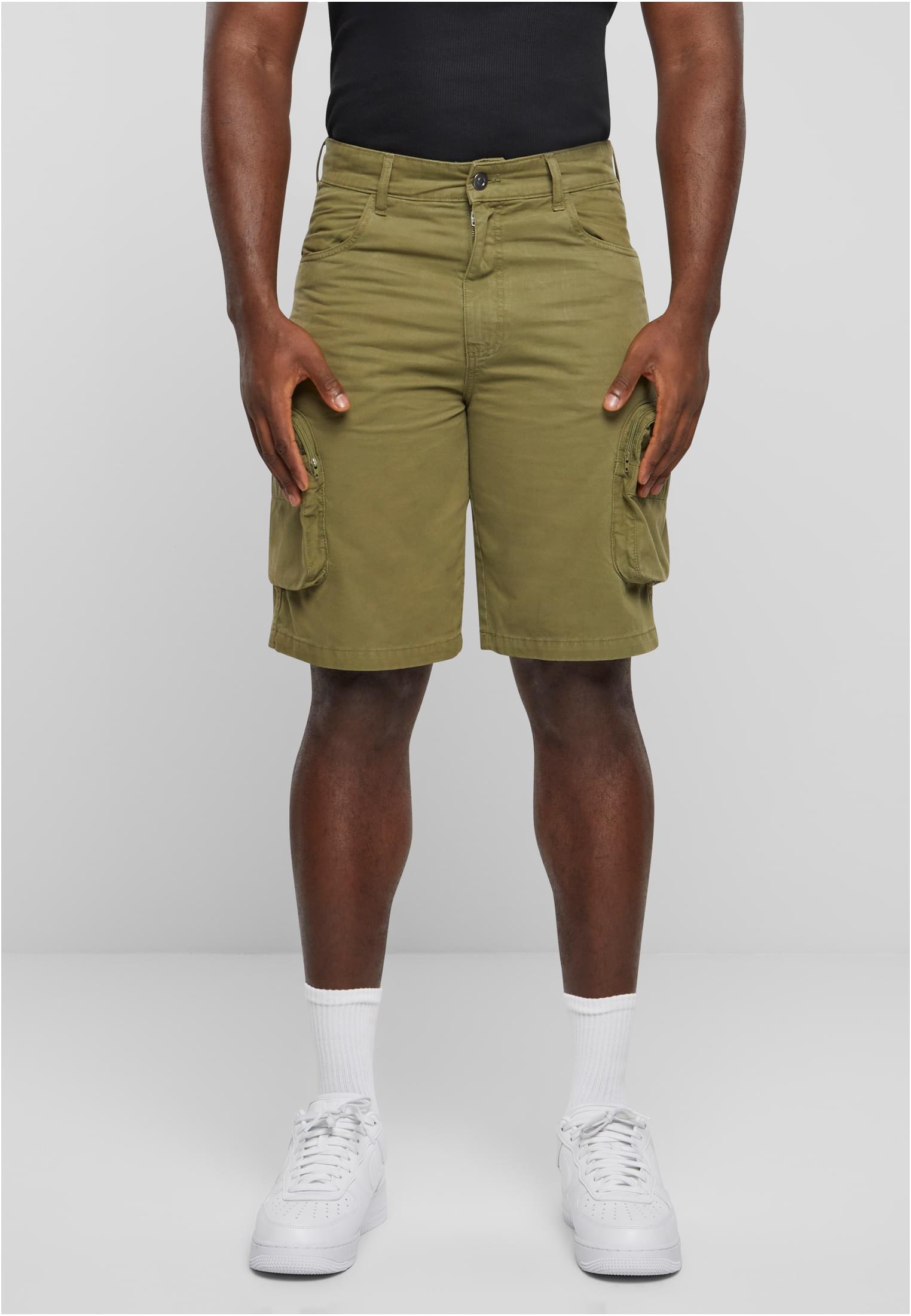 Men&#039;s Baggy Khaki Shorts