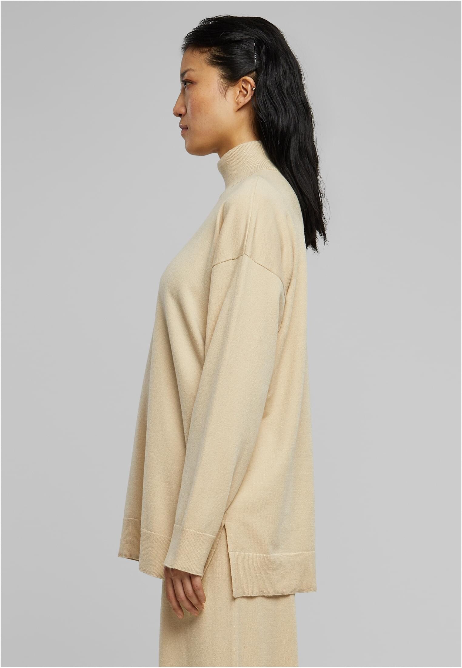 Women's knitted sweater made of eco-viscose with wet sand