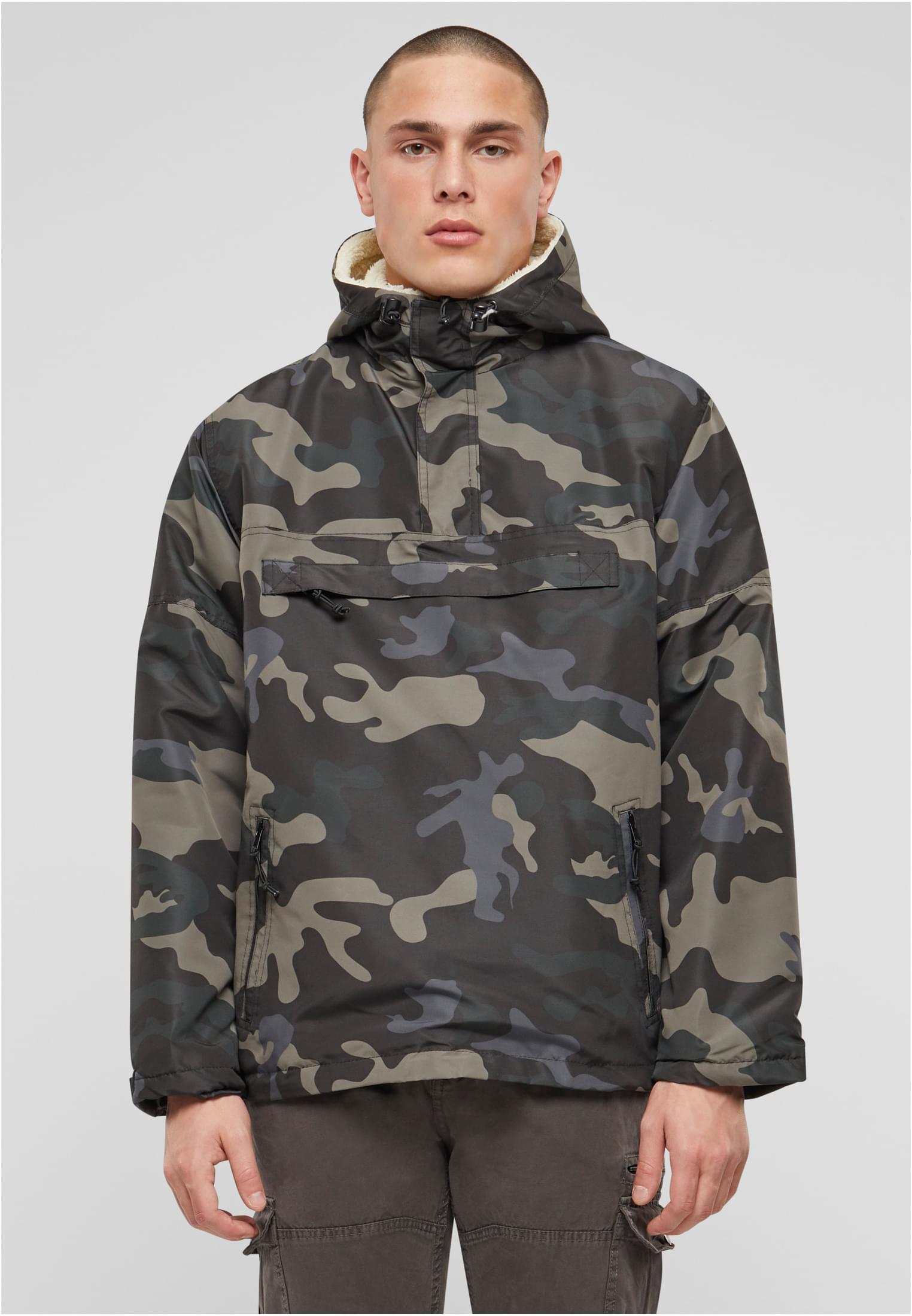 Sherpa darkcamo windbreaker