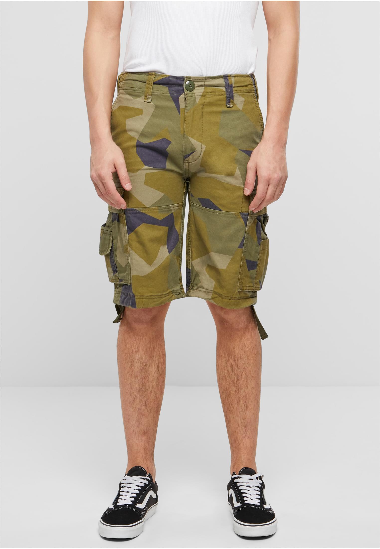 Men&#039;s Vintage Cargo Shorts - Camouflage