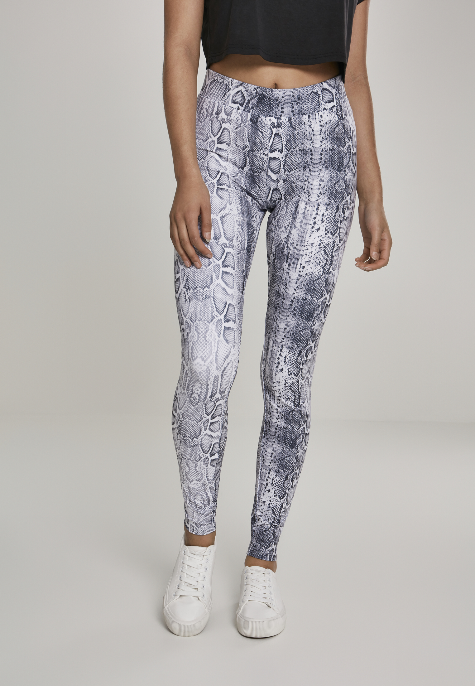 Women's Leggings With Snake Pattern