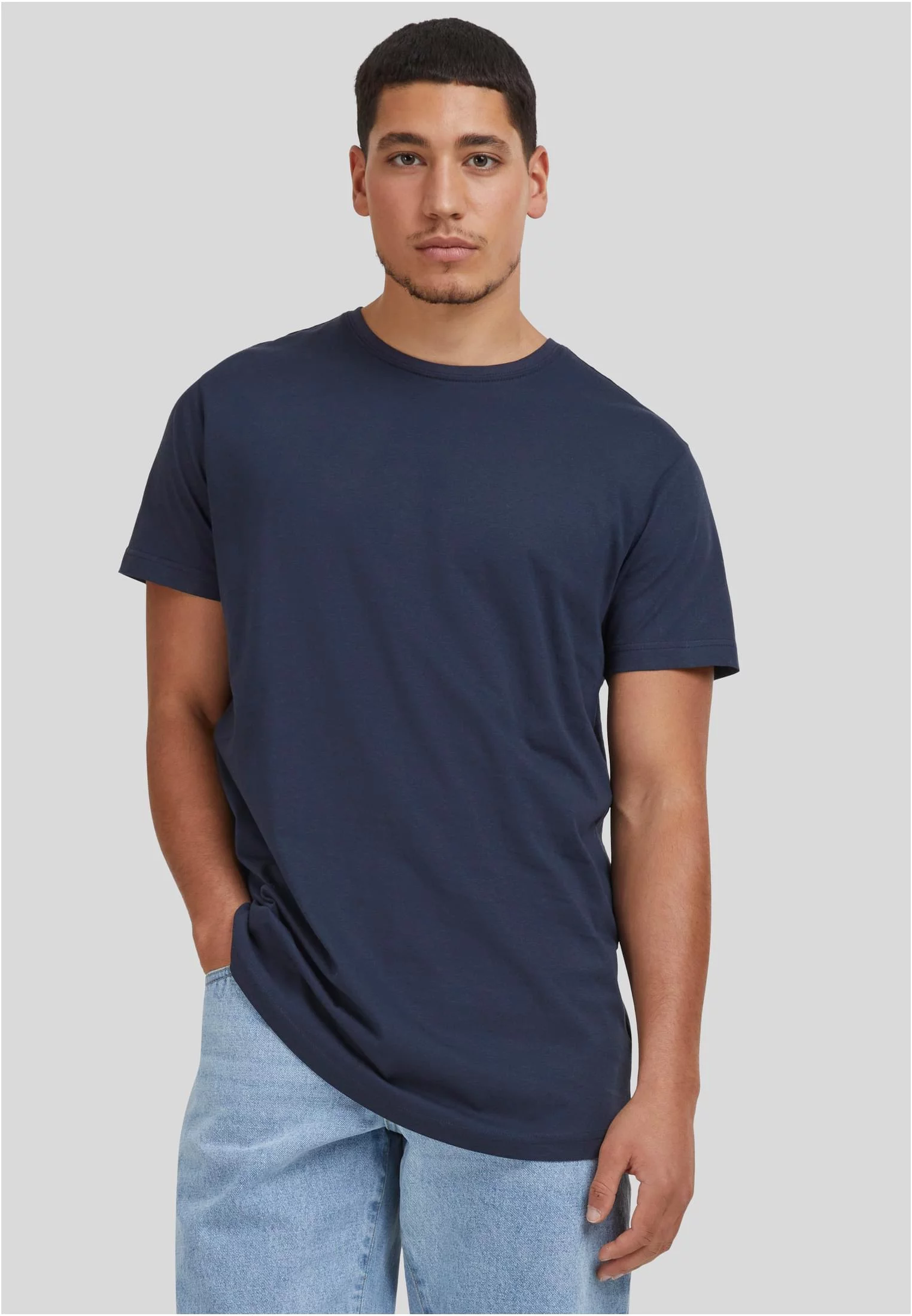 Shaped long T-shirt in a navy design