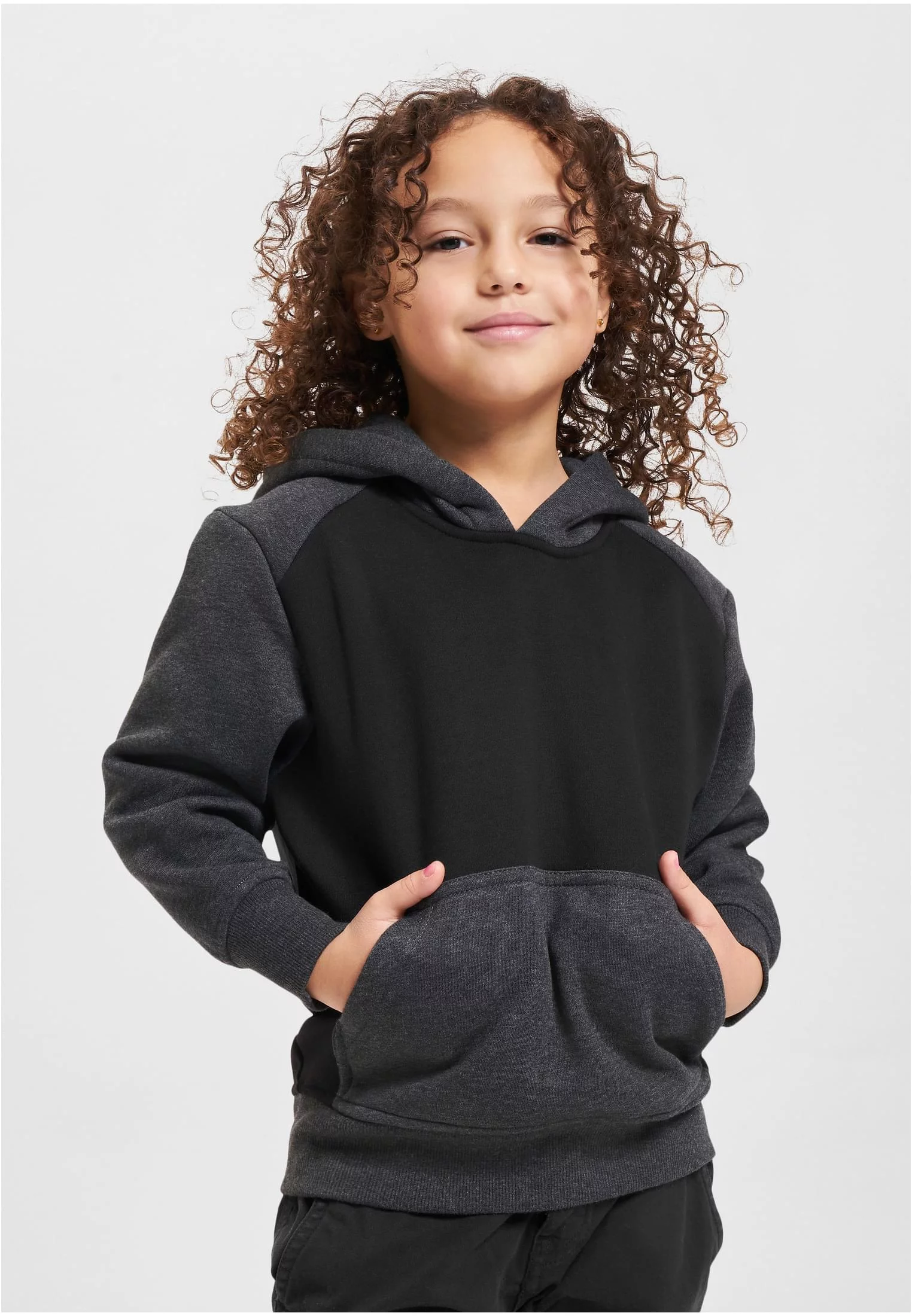 Boys&#039; two-tone fake raglan hood with hood black/charcoal