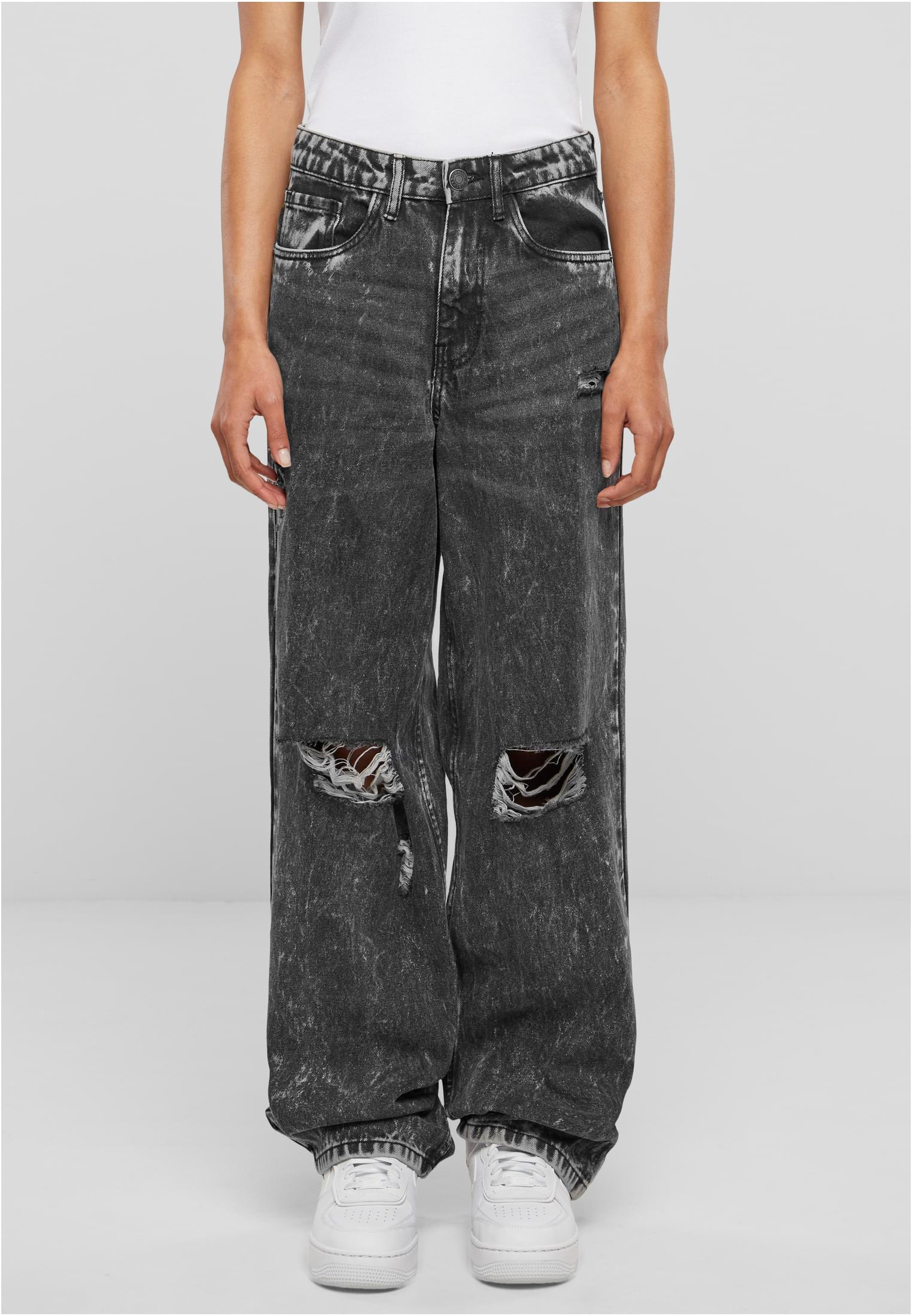 Women&#039;s Distressed 90&#039;s Wide Jeans - Black