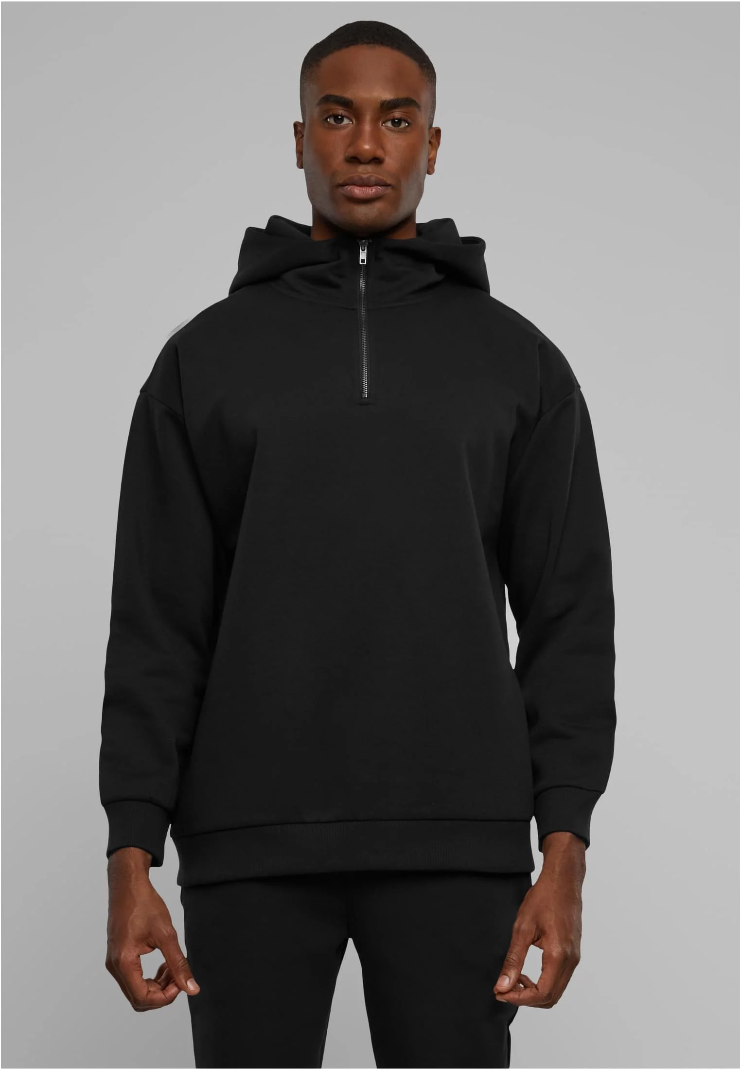 Men&#039;s Zipped High Neck Sweatshirt Black