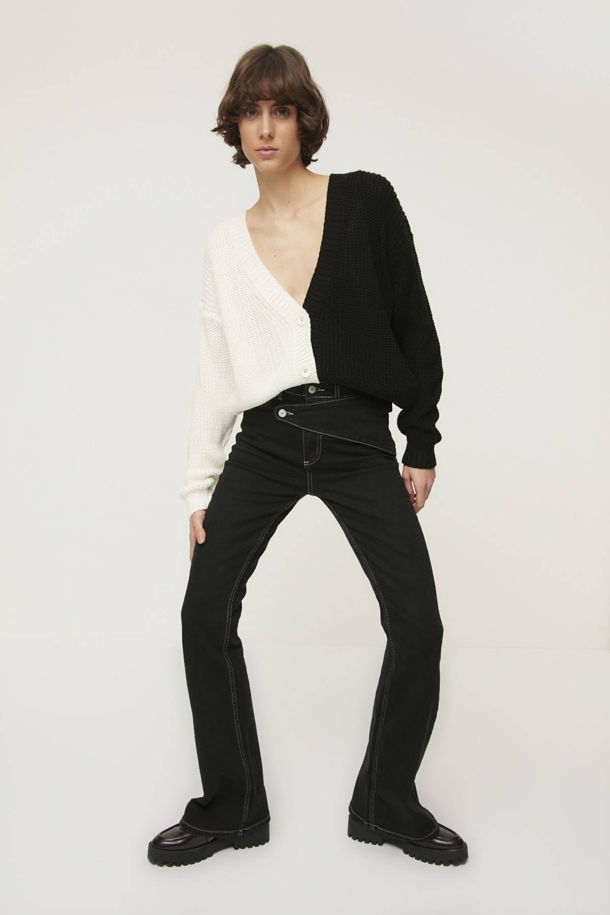 Trendyol Black Color Block Knitwear Cardigan