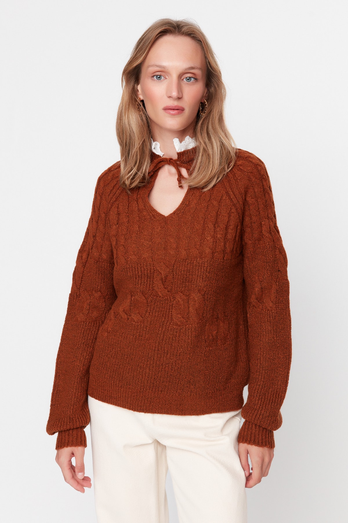 Trendyol Brown Knit Detailed Knitwear Sweater