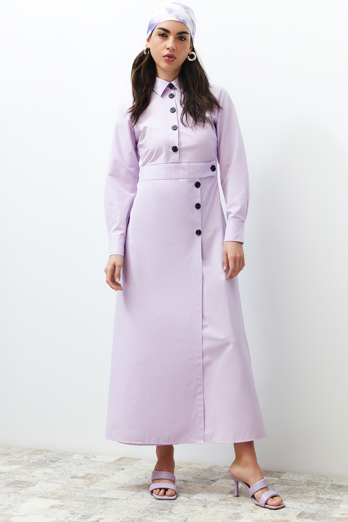 Levně Trendyol Lilac Shirt Collar Button Detailed Plain Woven Dress