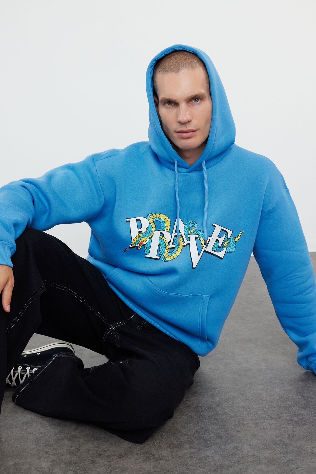 Trendyol Blue Oversize/Wide Cut Hooded Fluffy Printed Fleece/Warm Sweatshirt