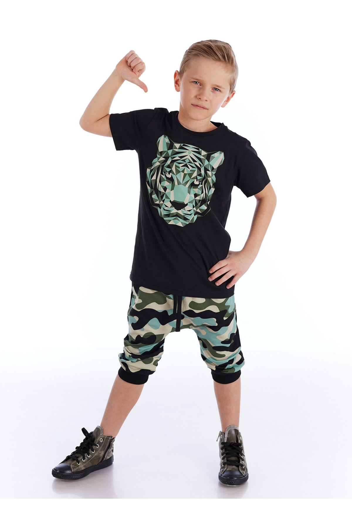 Levně mshb&g Pixel Tiger Boys T-shirt Capri Shorts Set